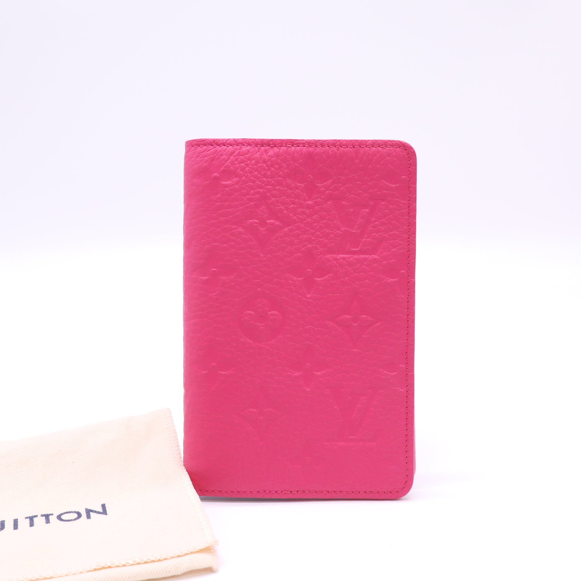 Louis Vuitton Monogram Macassar Passport Cover W21740