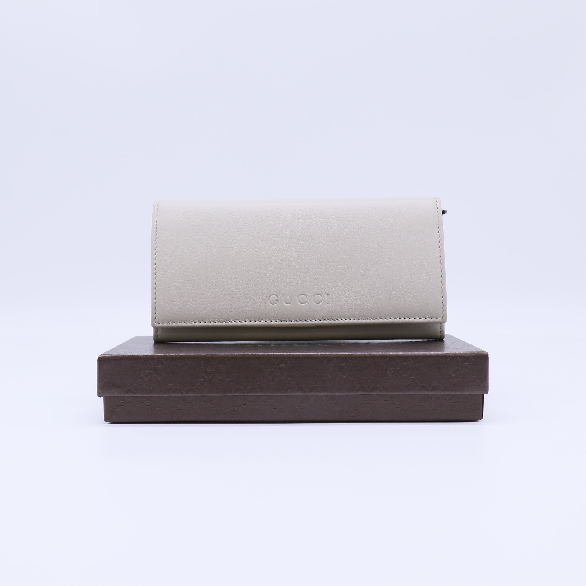 Gucci Textured Leather Continental Flap Wallet W21806