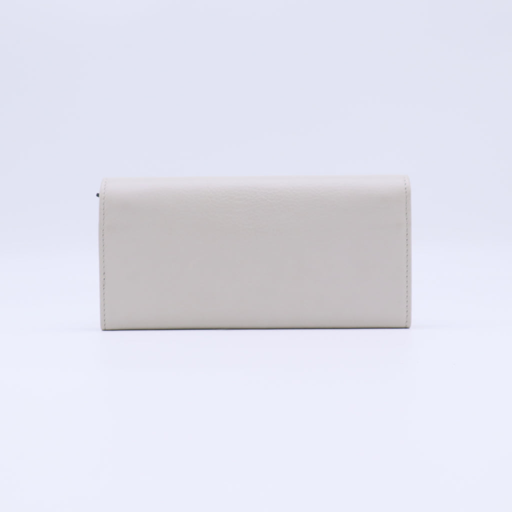 Gucci Textured Leather Continental Flap Wallet W21806