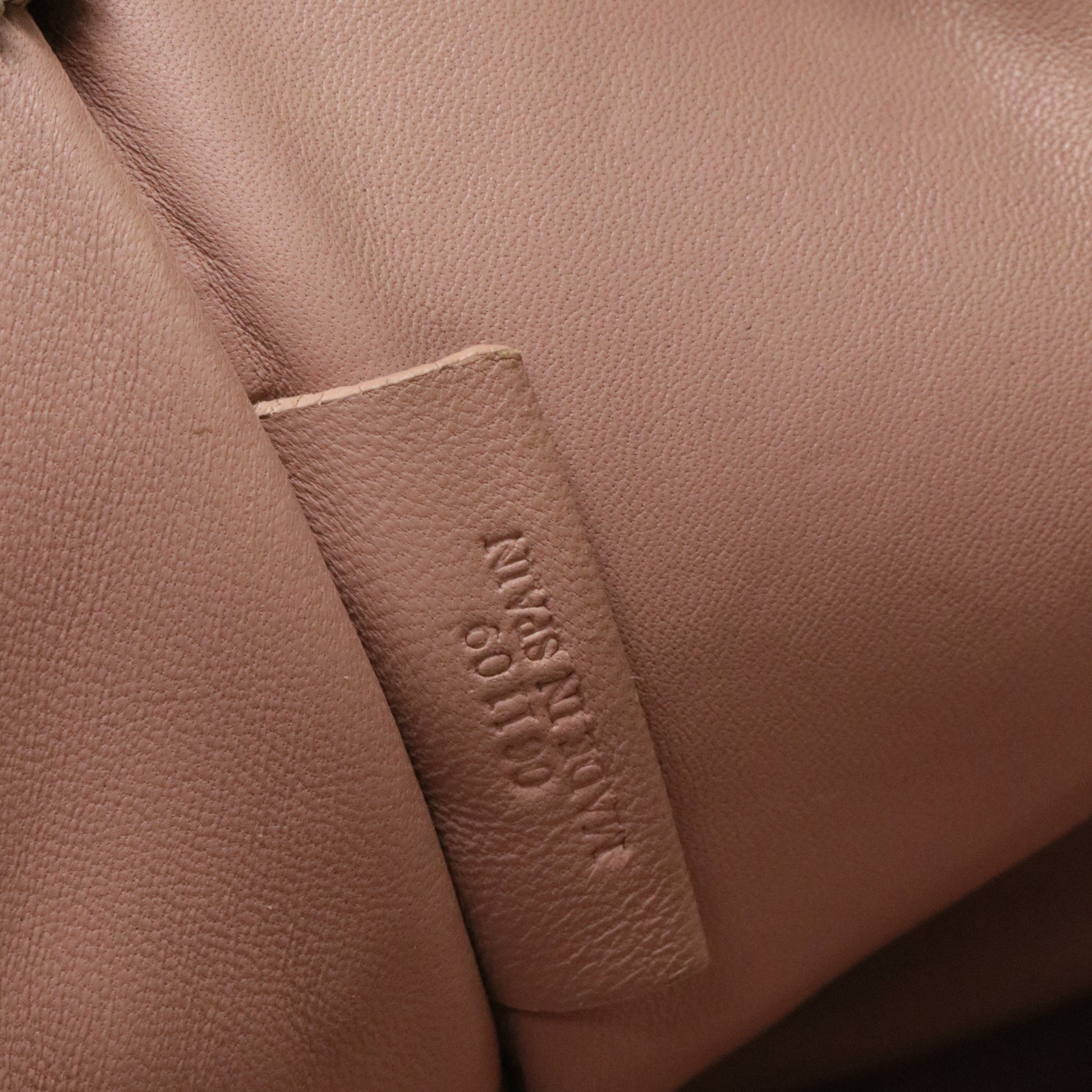 Goatskin Amazona Beige