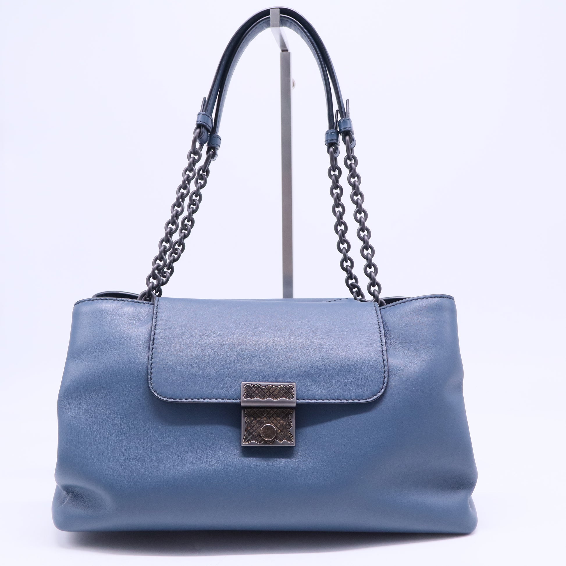 Kyoto Bag Leather Medium B20378