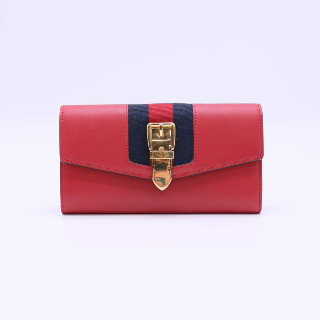 Gucci Sylvie Leather Continental Wallet W22061