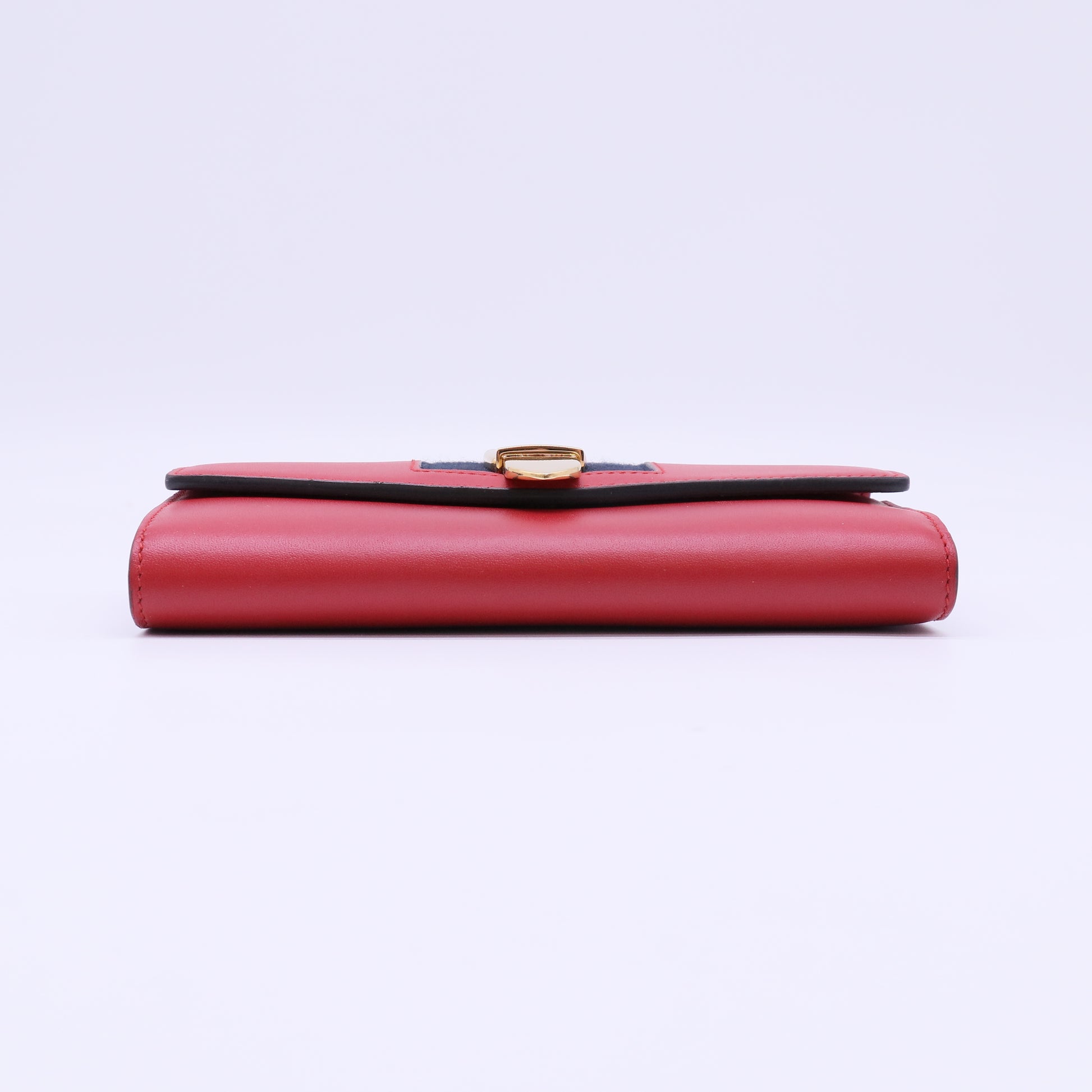 Gucci Sylvie Leather Continental Wallet W22061