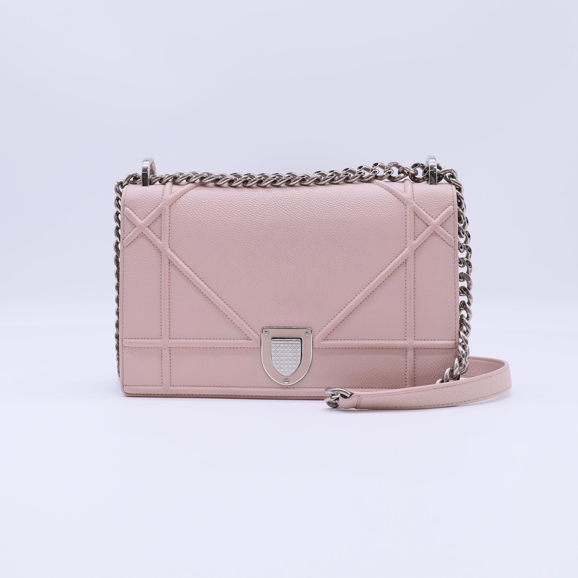 Christian Dior Diorama flap bag B22134