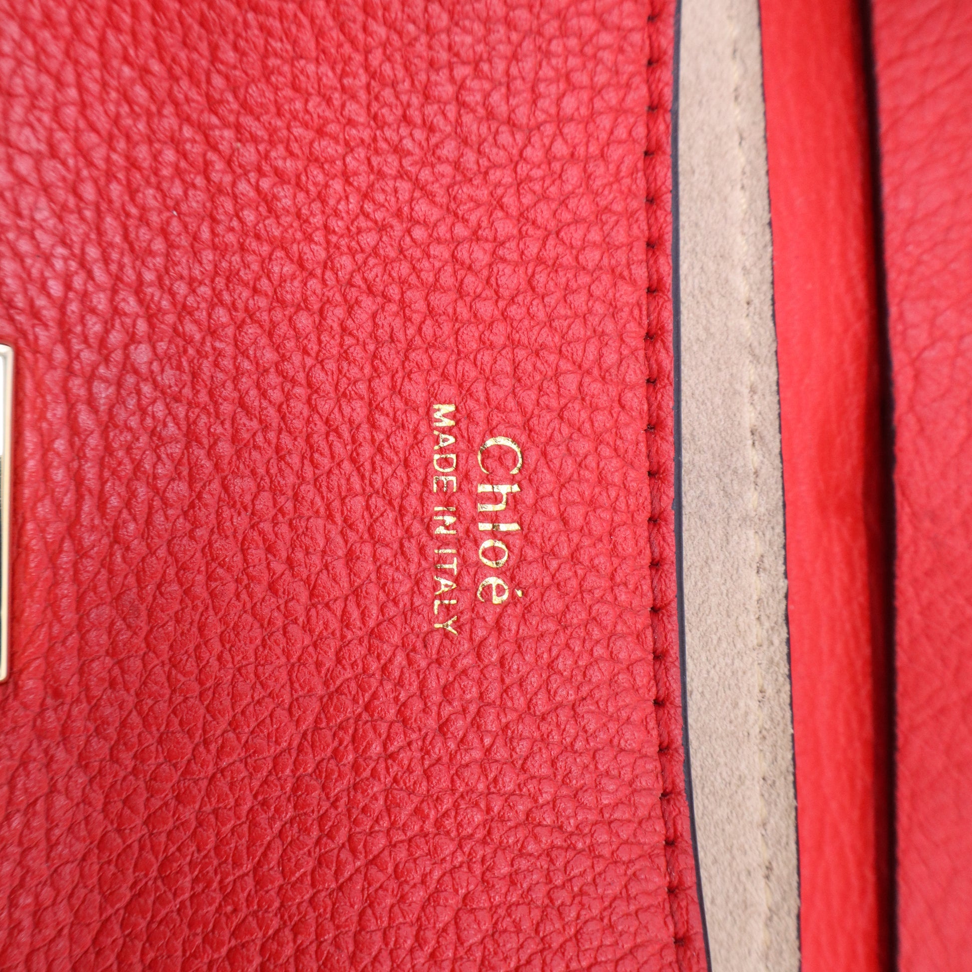 Grained Lambskin Medium Drew Shoulder Bag Plaid Red B20980