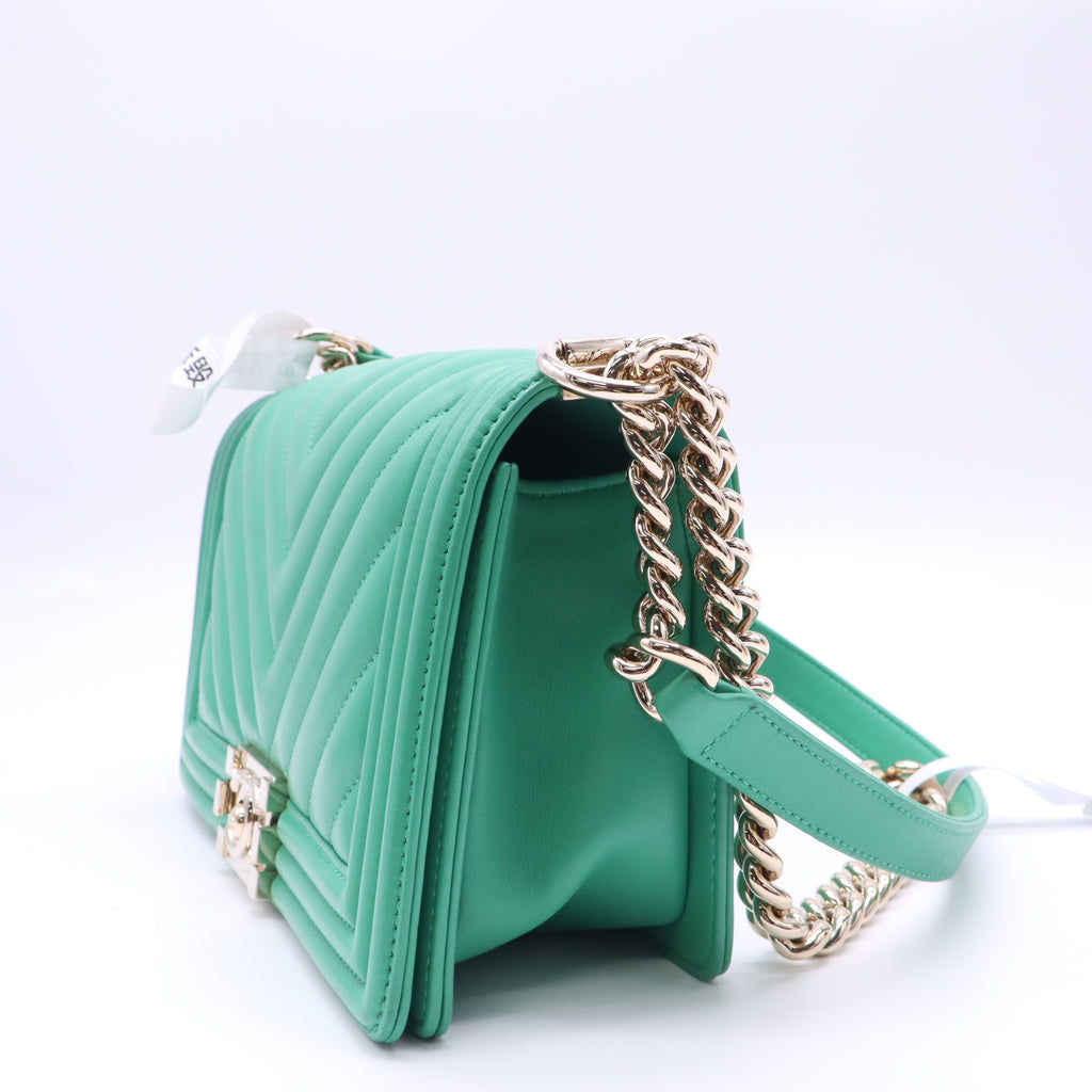 Chanel Medium Chevron Boy Bag Twins B23577