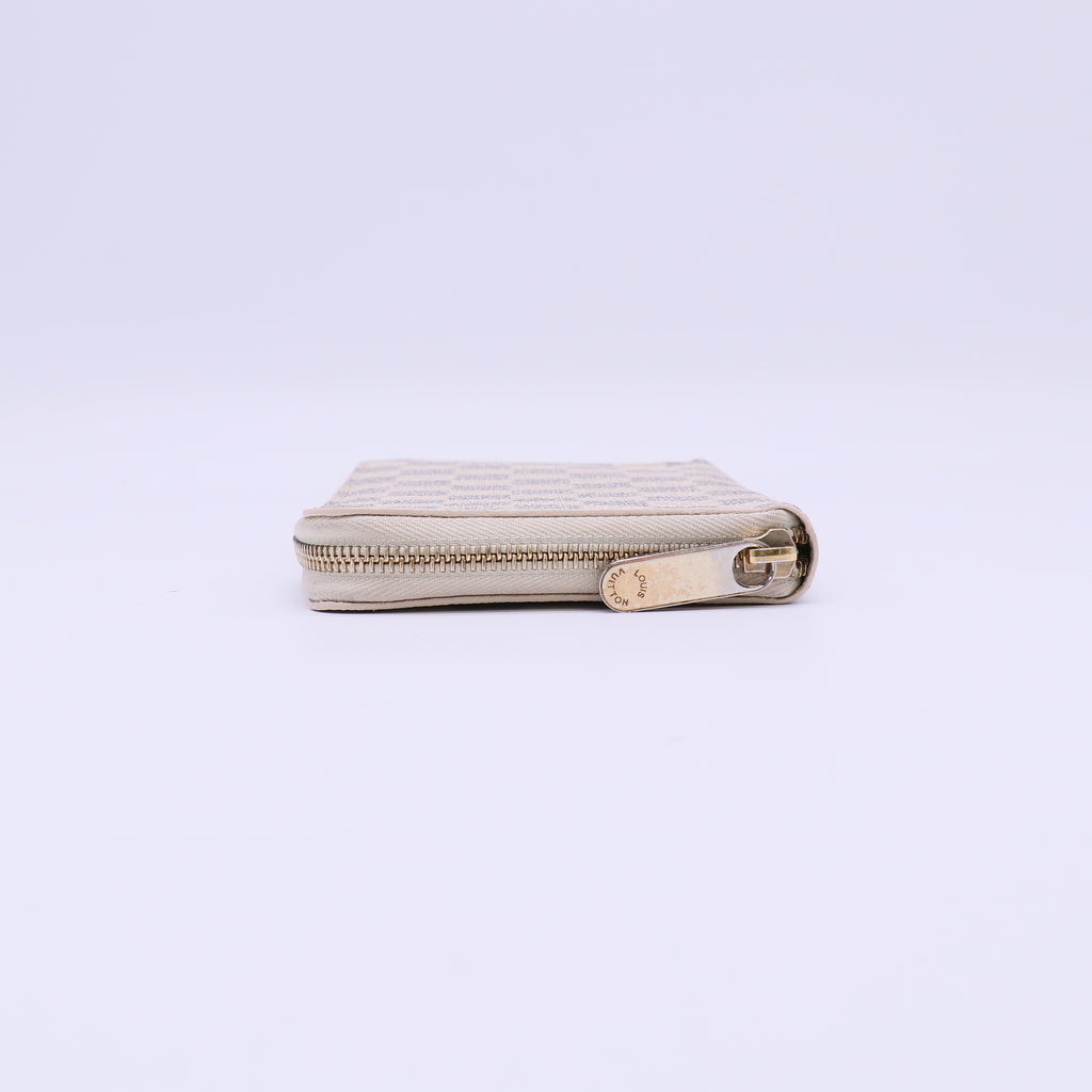 Louis Vuitton Damier Azur Zippy Wallet W22056