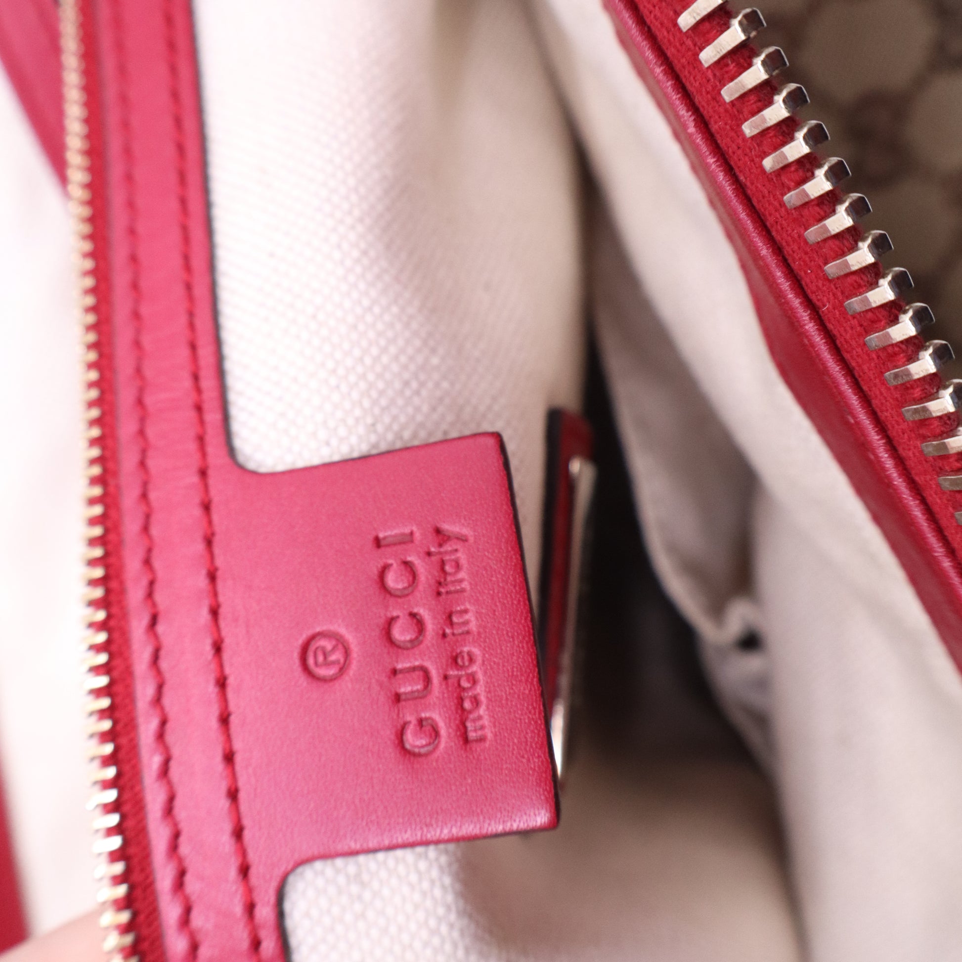 GUCCI GG Canvas Heart bit Tote Bag 2way Beige Red B21376