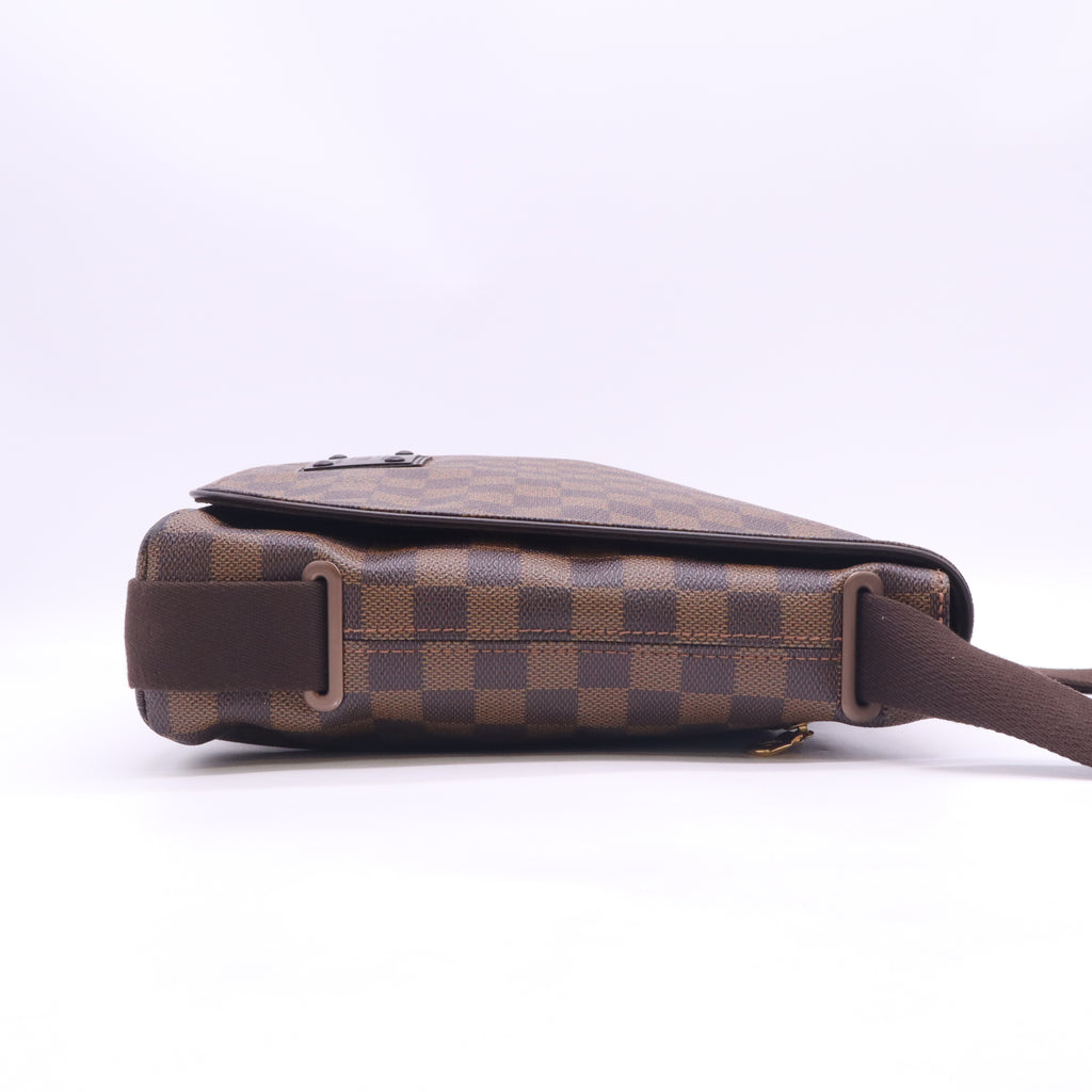 Louis Vuitton Damier Canvas Brooklyn MM Messenger Bag Twins B24172