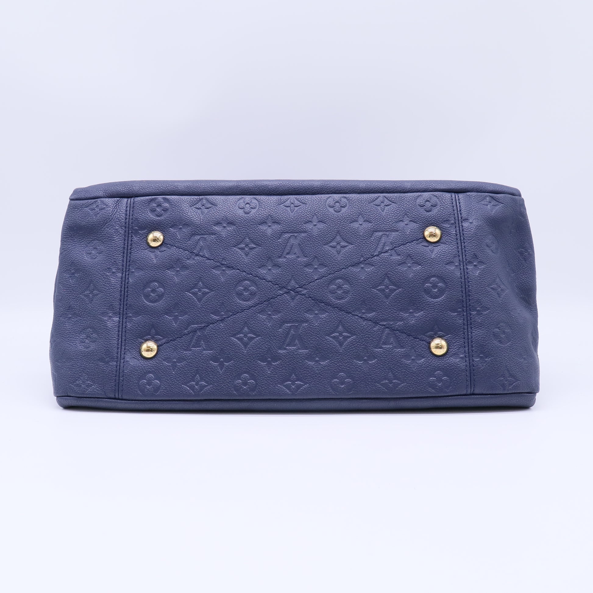 Artsy Handbag Monogram Empreinte Leather MM B22110