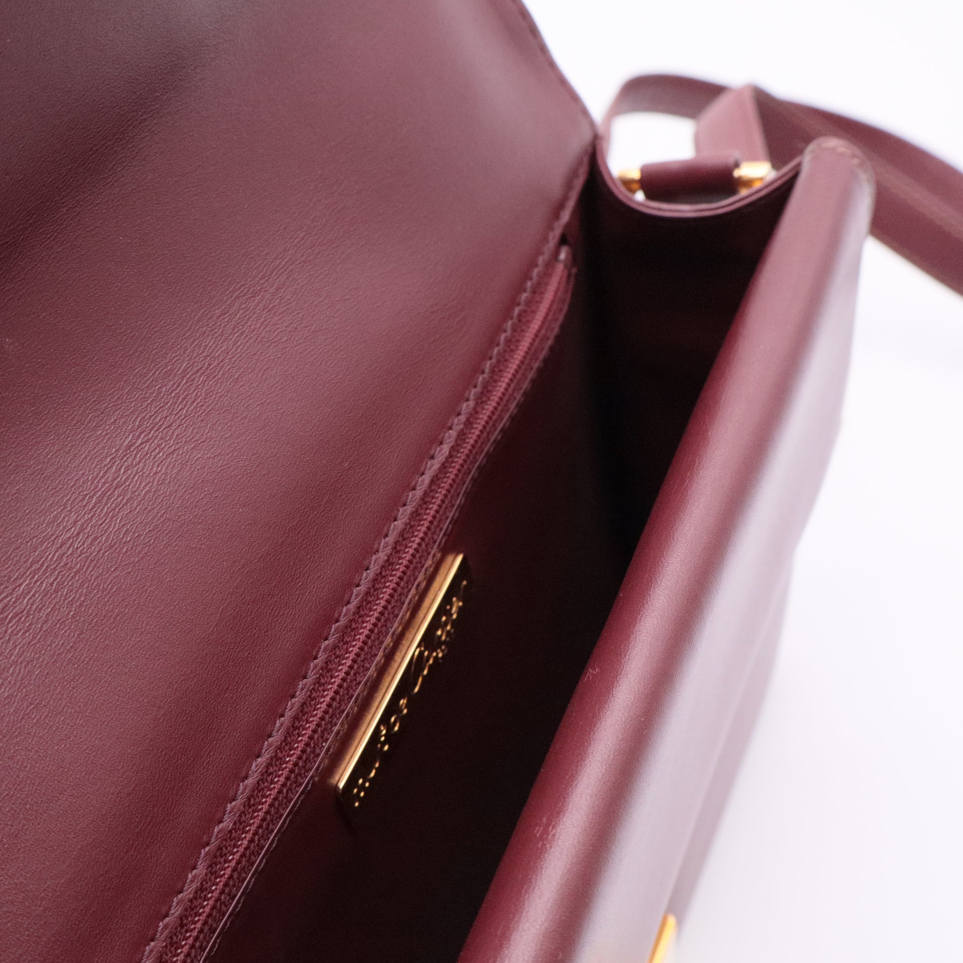 Red Leather Must de Cartier Crossbody Bag