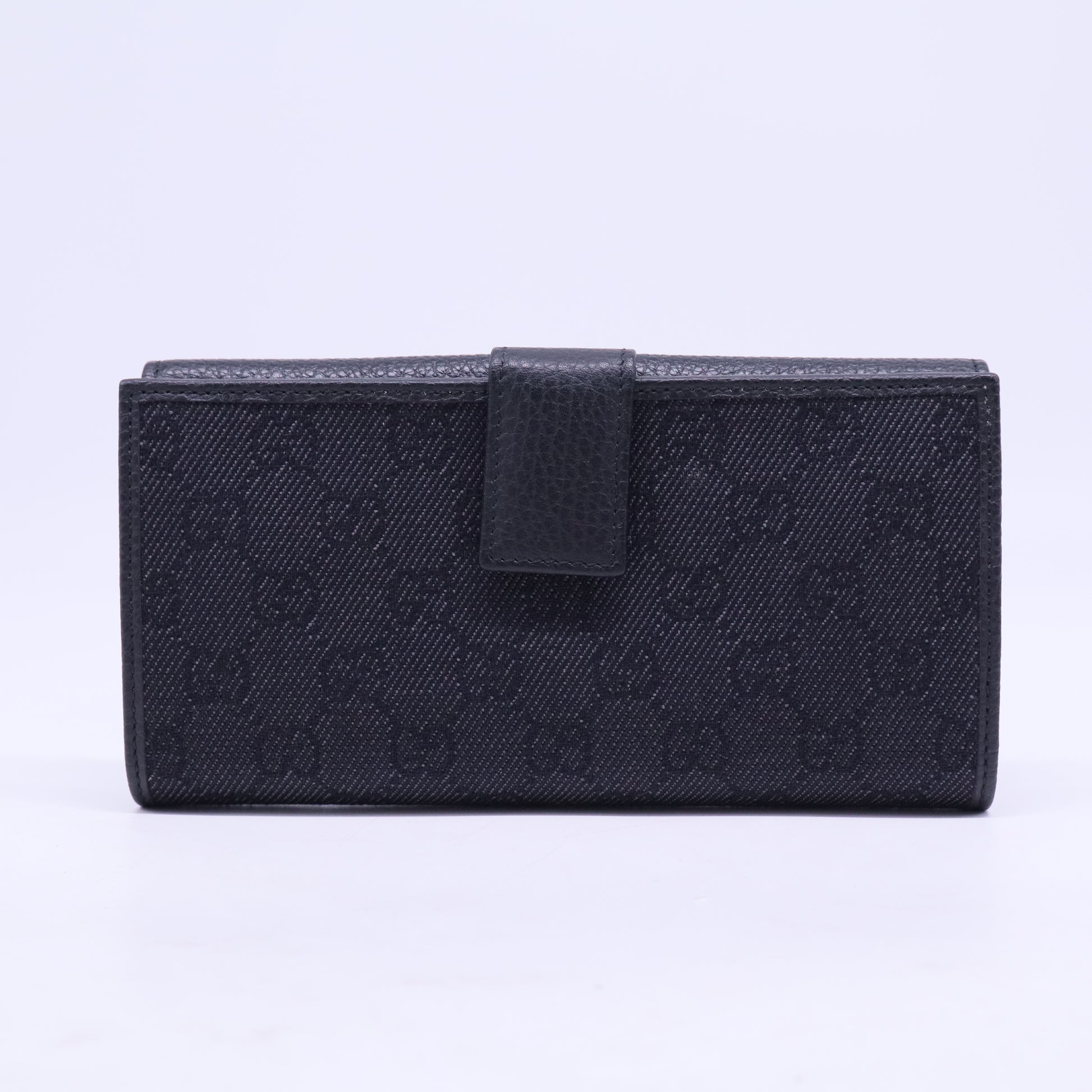 Gucci Black Leather Soho Studded Continental Wallet W20447