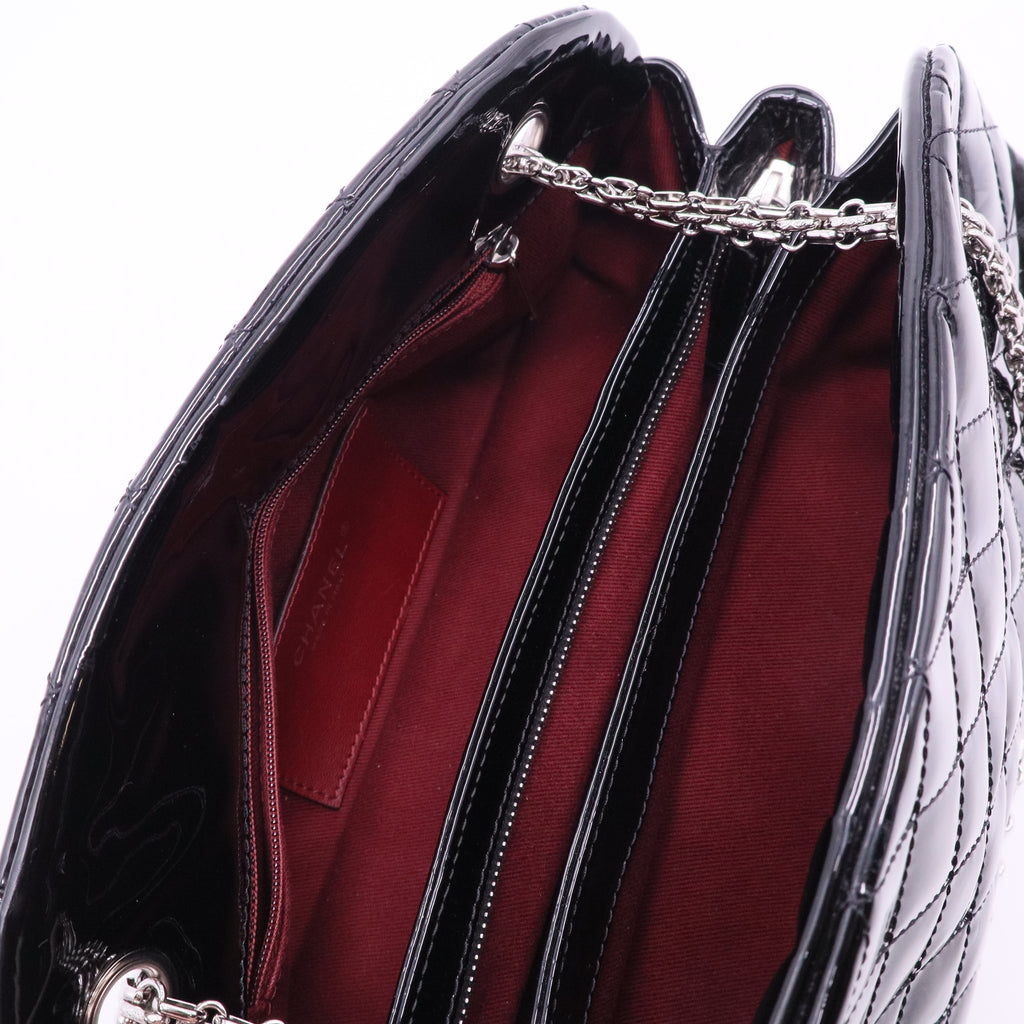 Mademoiselle patent leather handbag