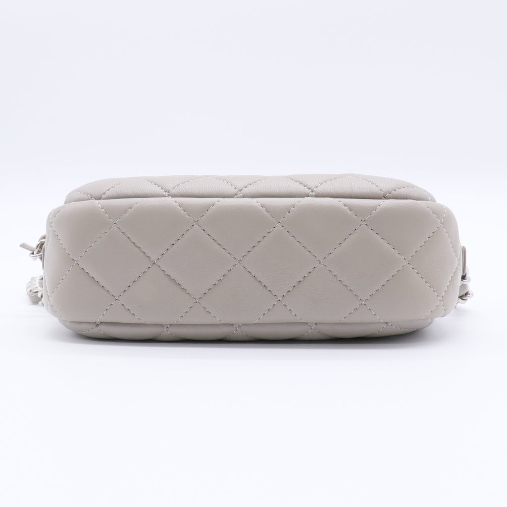 CC Quilted Camera Case Grey Crossbody Bags Twins