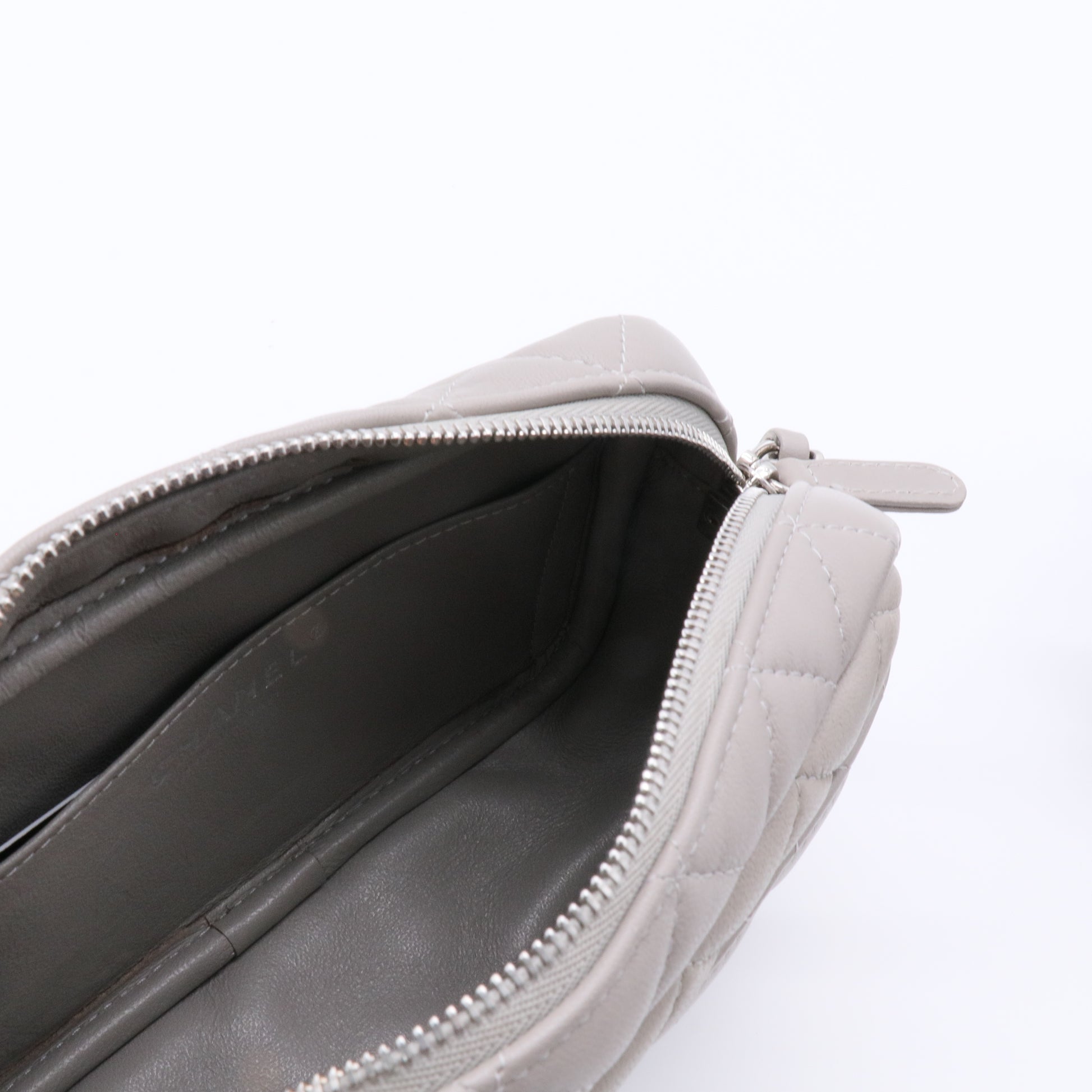 CC Quilted Camera Case Grey Crossbody Bags Twins