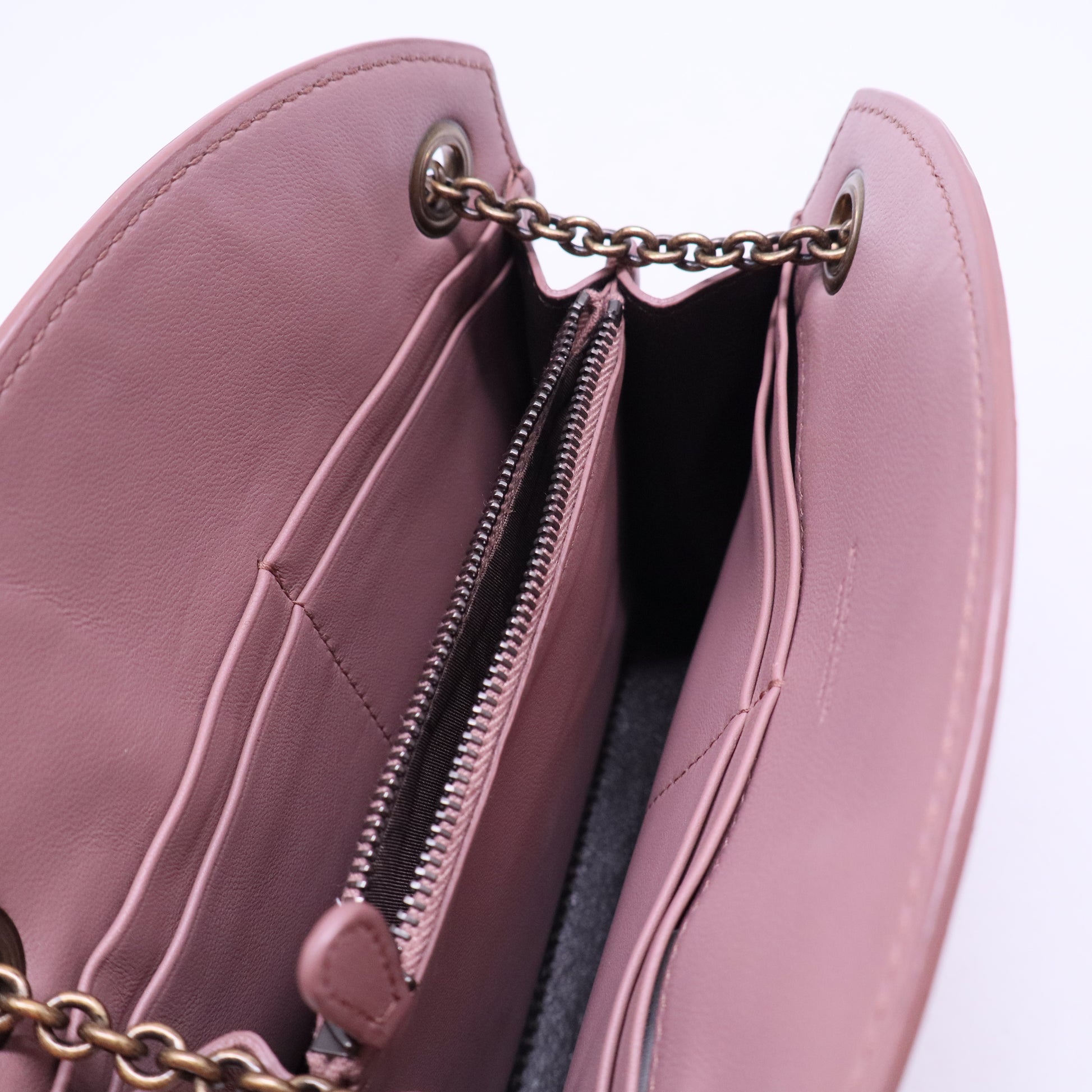 Intrecciato Shoulder Bag B20559