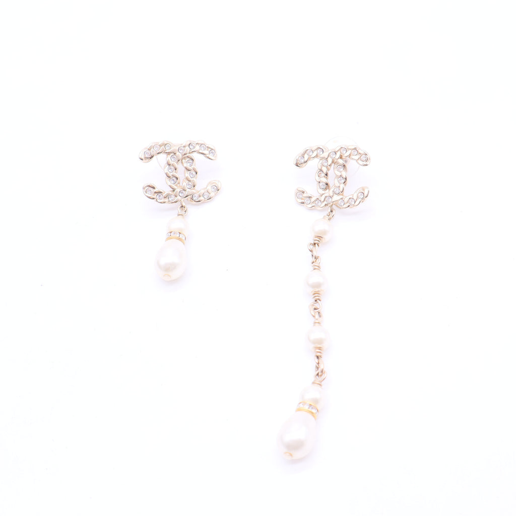 CHANEL Crystal and Faux Pearl Coronation Uneven Drop Earrings Twins