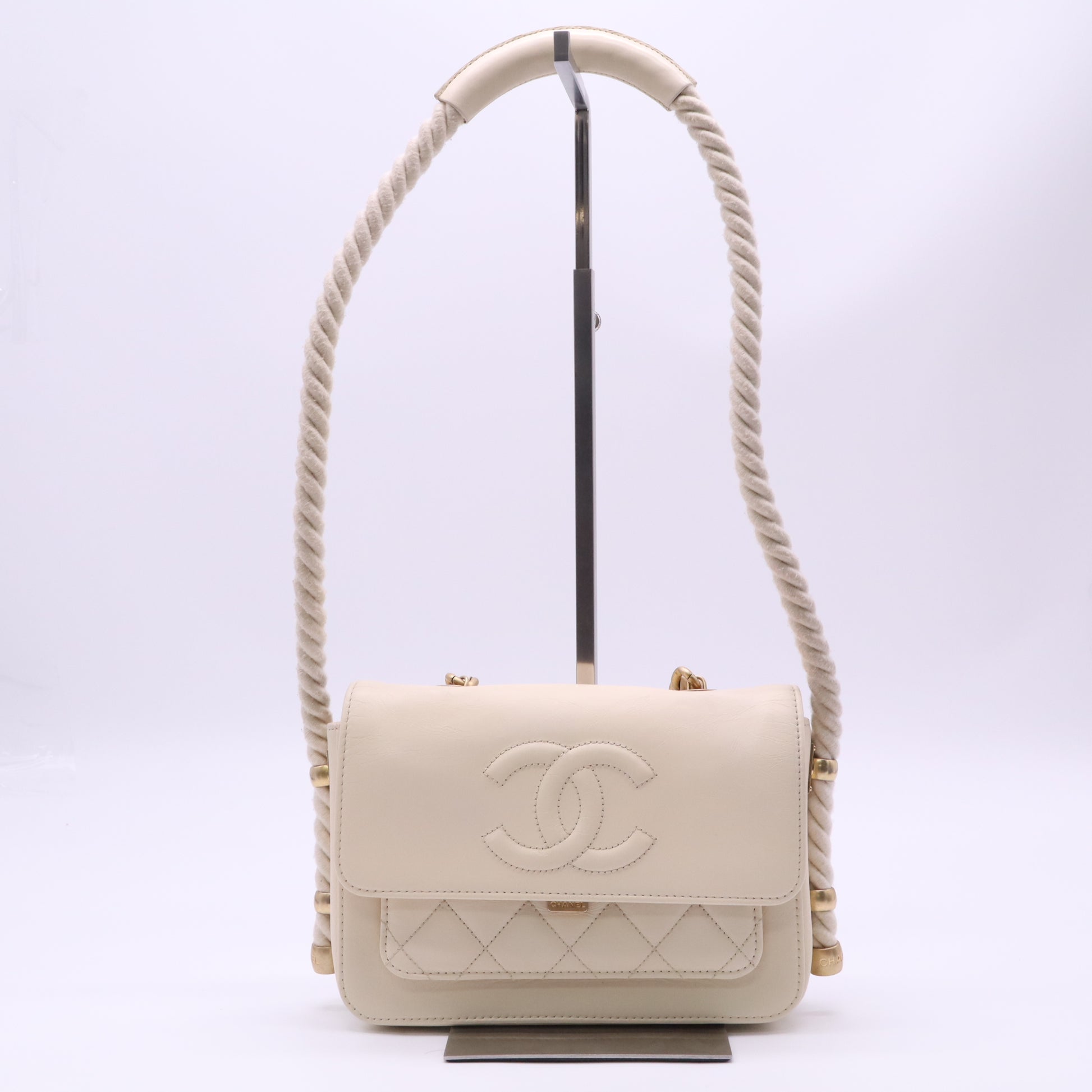 Chanel White Calfskin Leather En Vouge Shoulder Bag twins LDJ5134