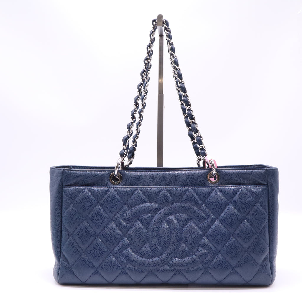 Grand Shopping Tote Quilted Caviar Twins LDJ4572