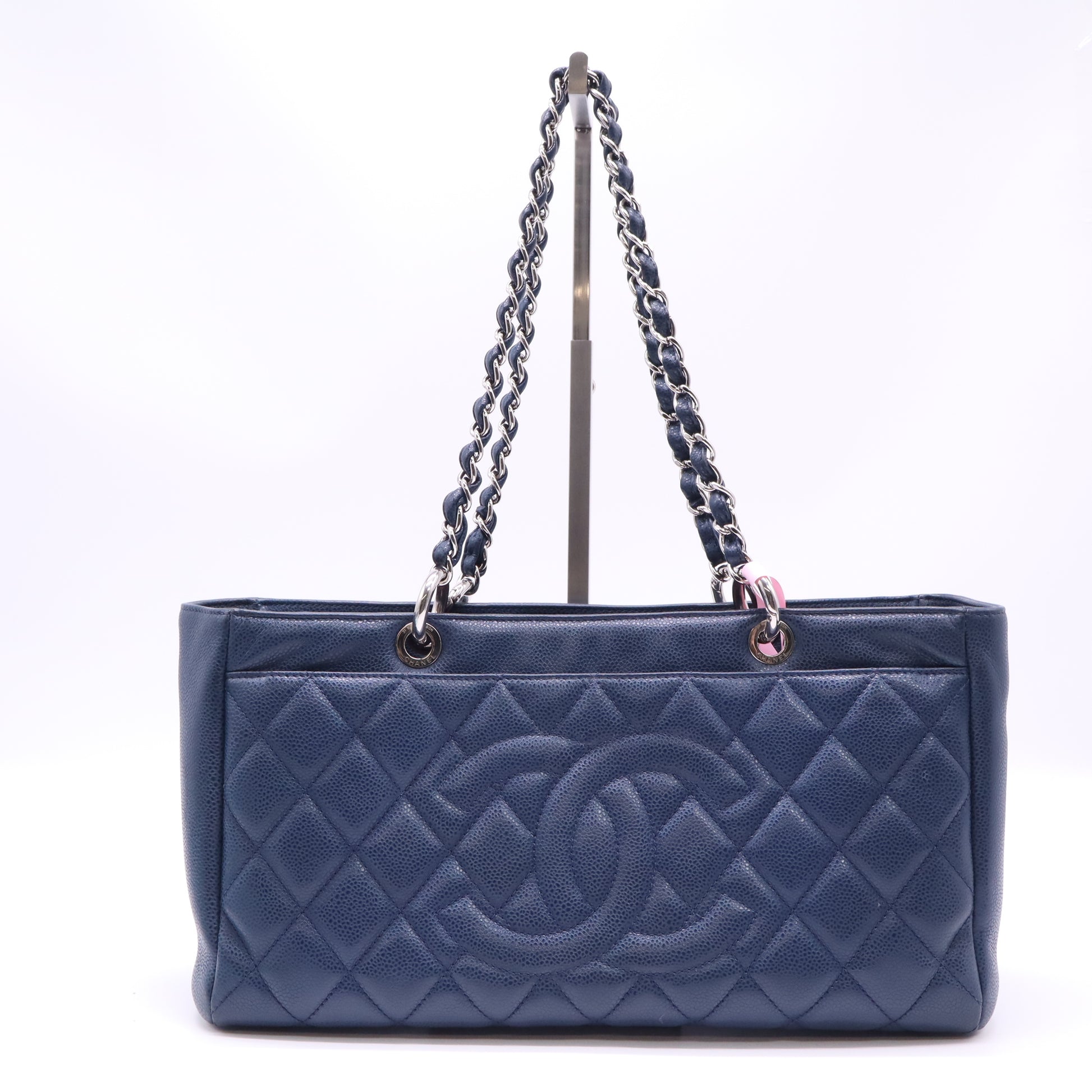 Grand Shopping Tote Quilted Caviar Twins LDJ4572
