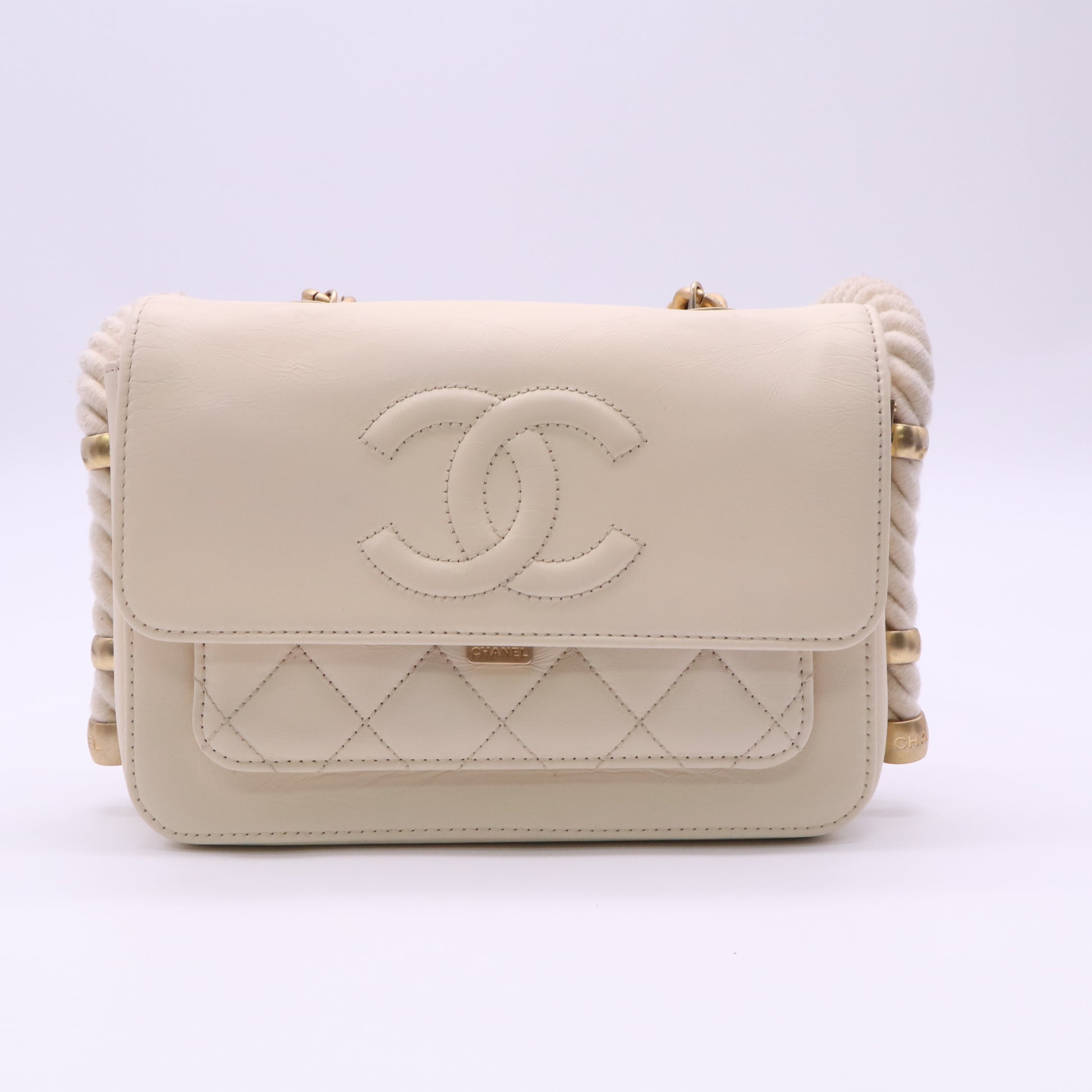 Chanel White Calfskin Leather En Vouge Shoulder Bag twins LDJ5134