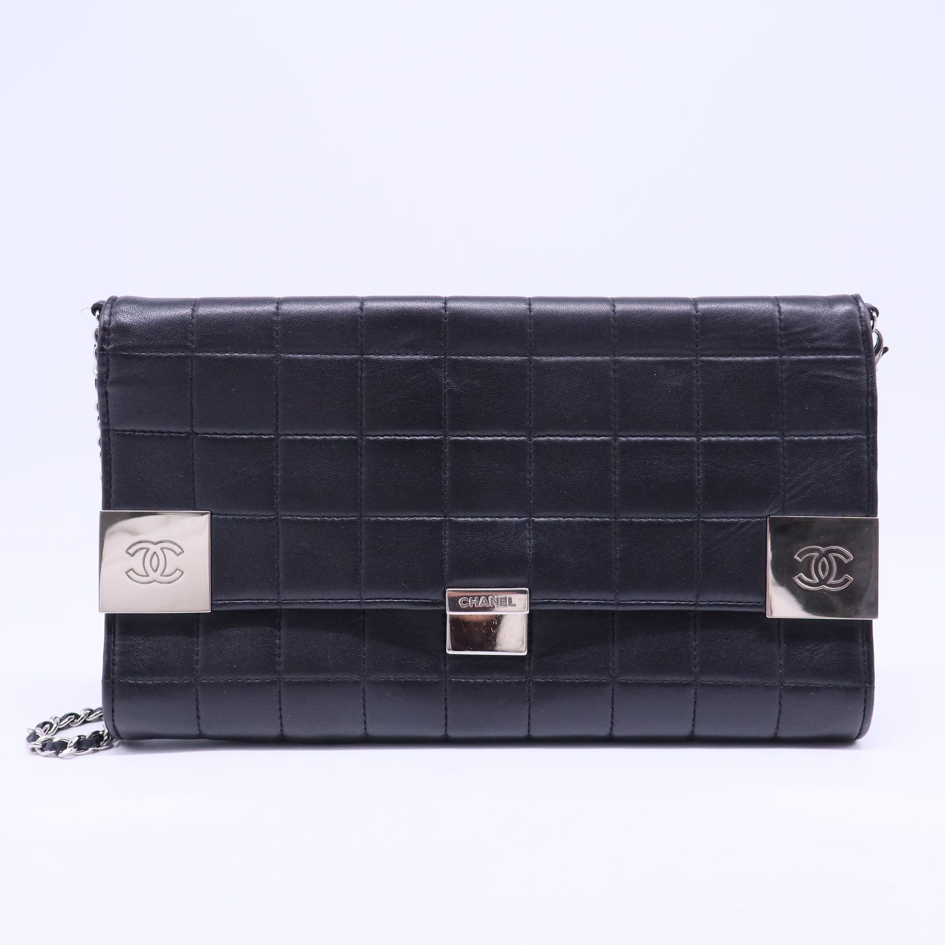 Chocolate Bar Clutch w/ Chain B20445