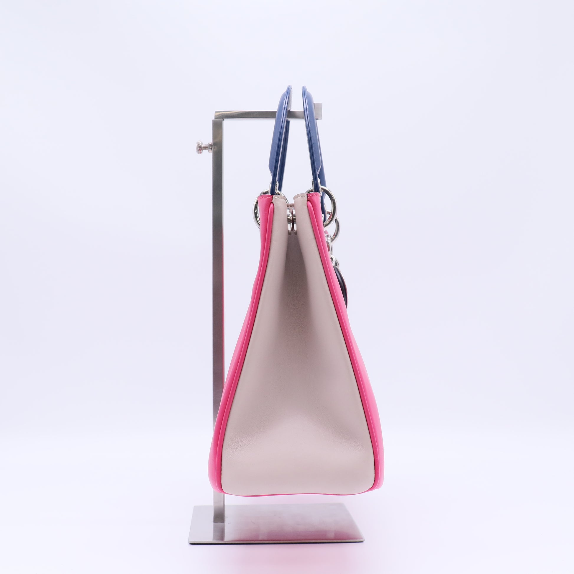Christian Dior Medium Diorissimo bag B22412