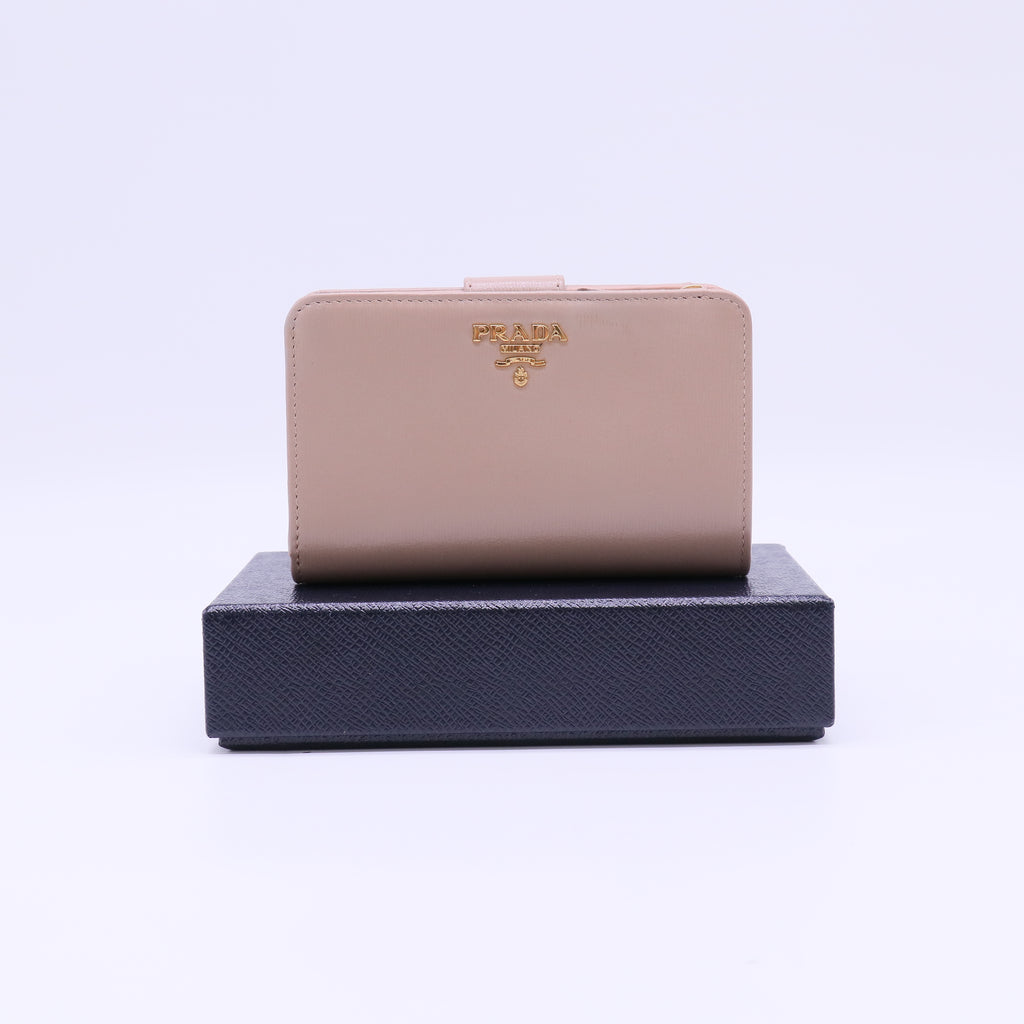 Prada Saffiano Leather Medium Bifold Wallet W22166