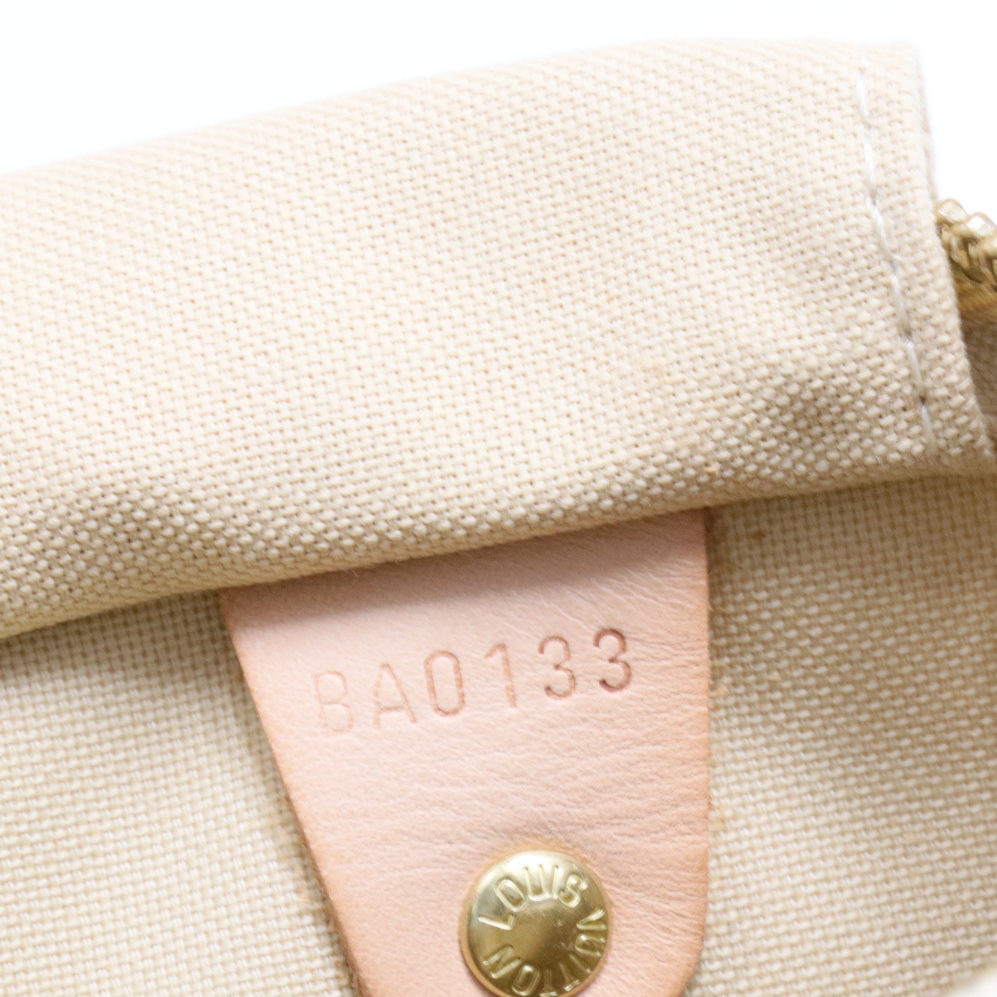 "Louis Vuitton Speedy Handbag Damier 30"