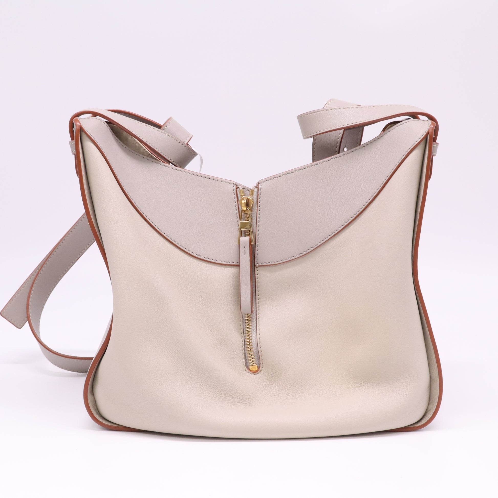 Loewe Hammock Small Bag B22509