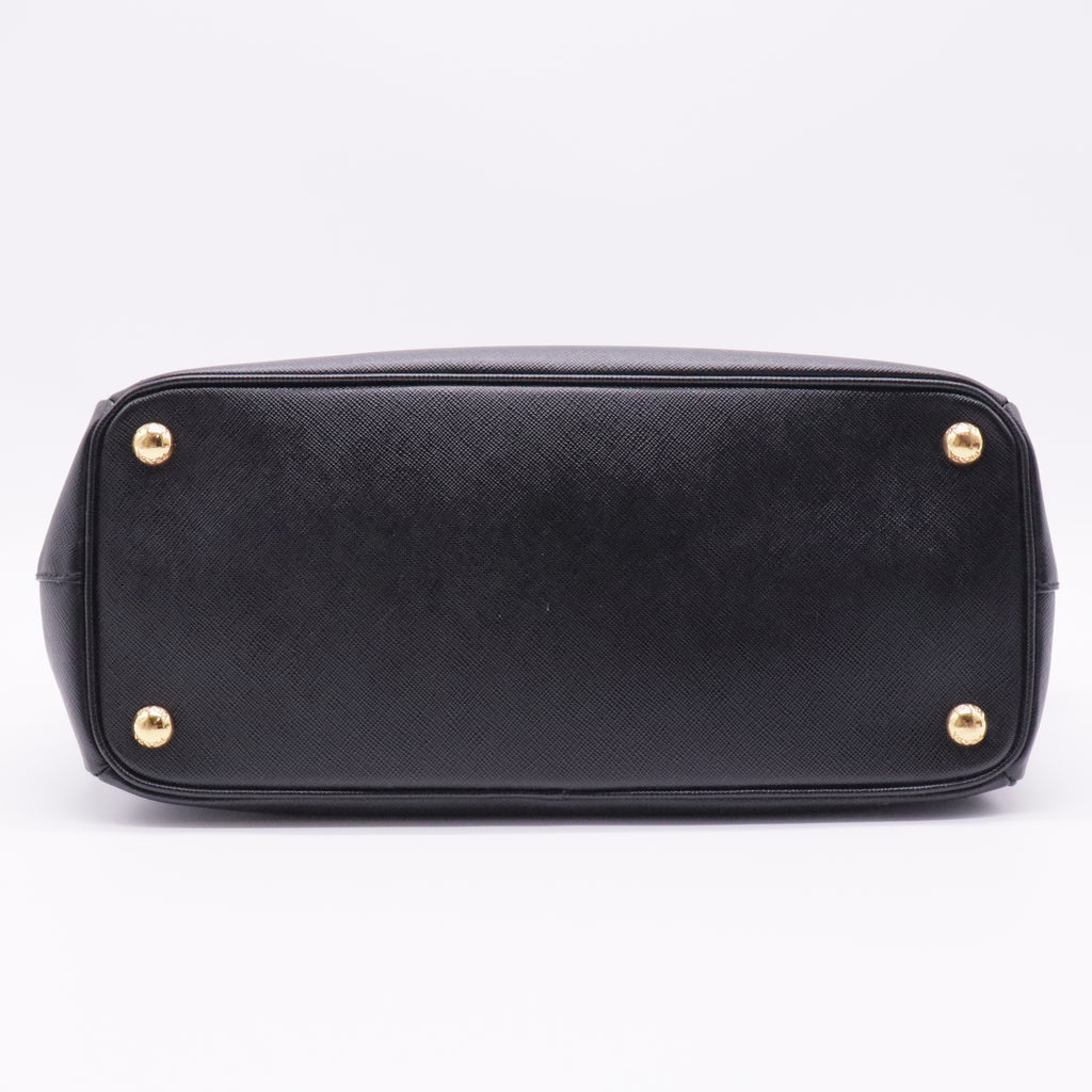 Black Saffiano Lux Galleria Handbag