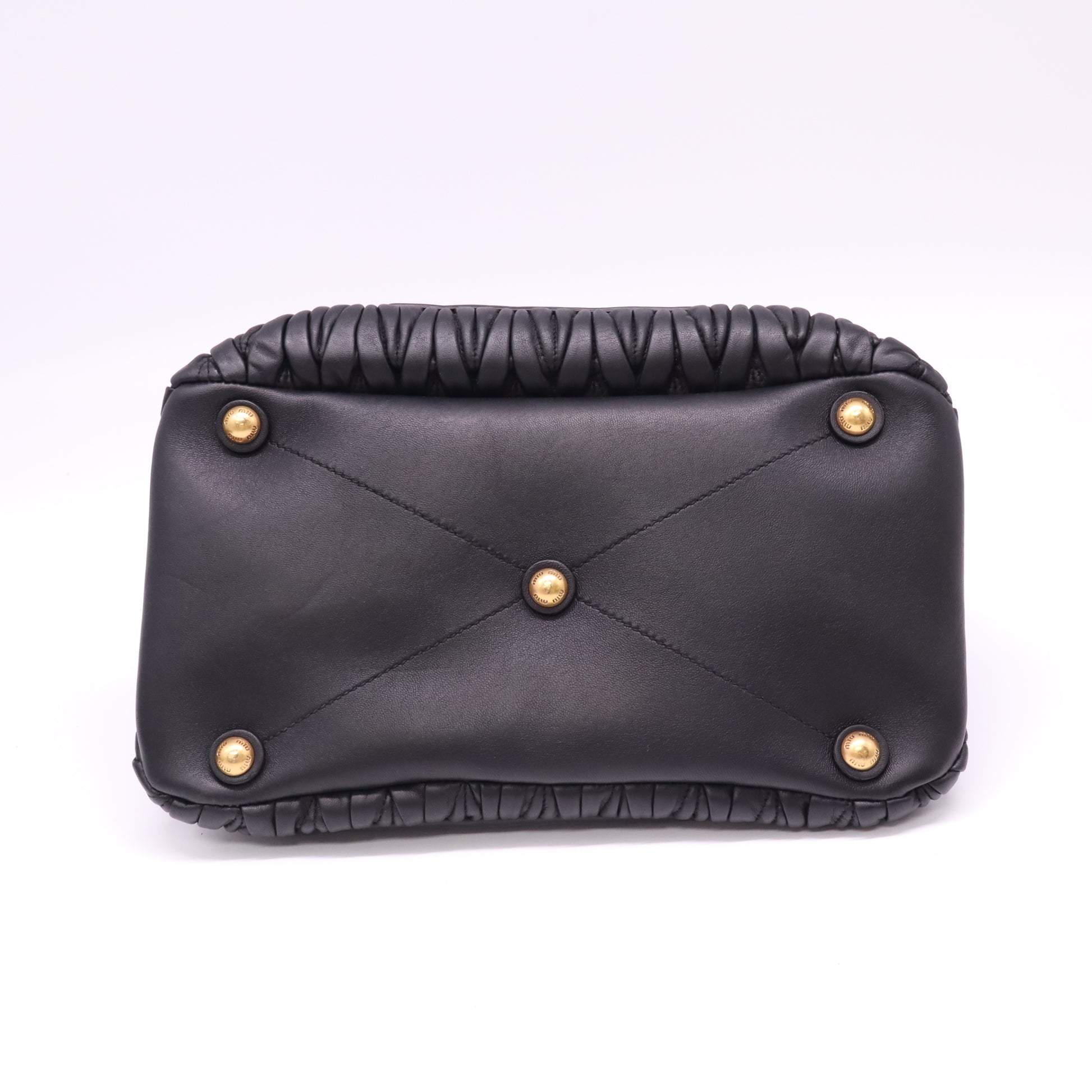black Miu Miu Matelassé leather handbag B22419