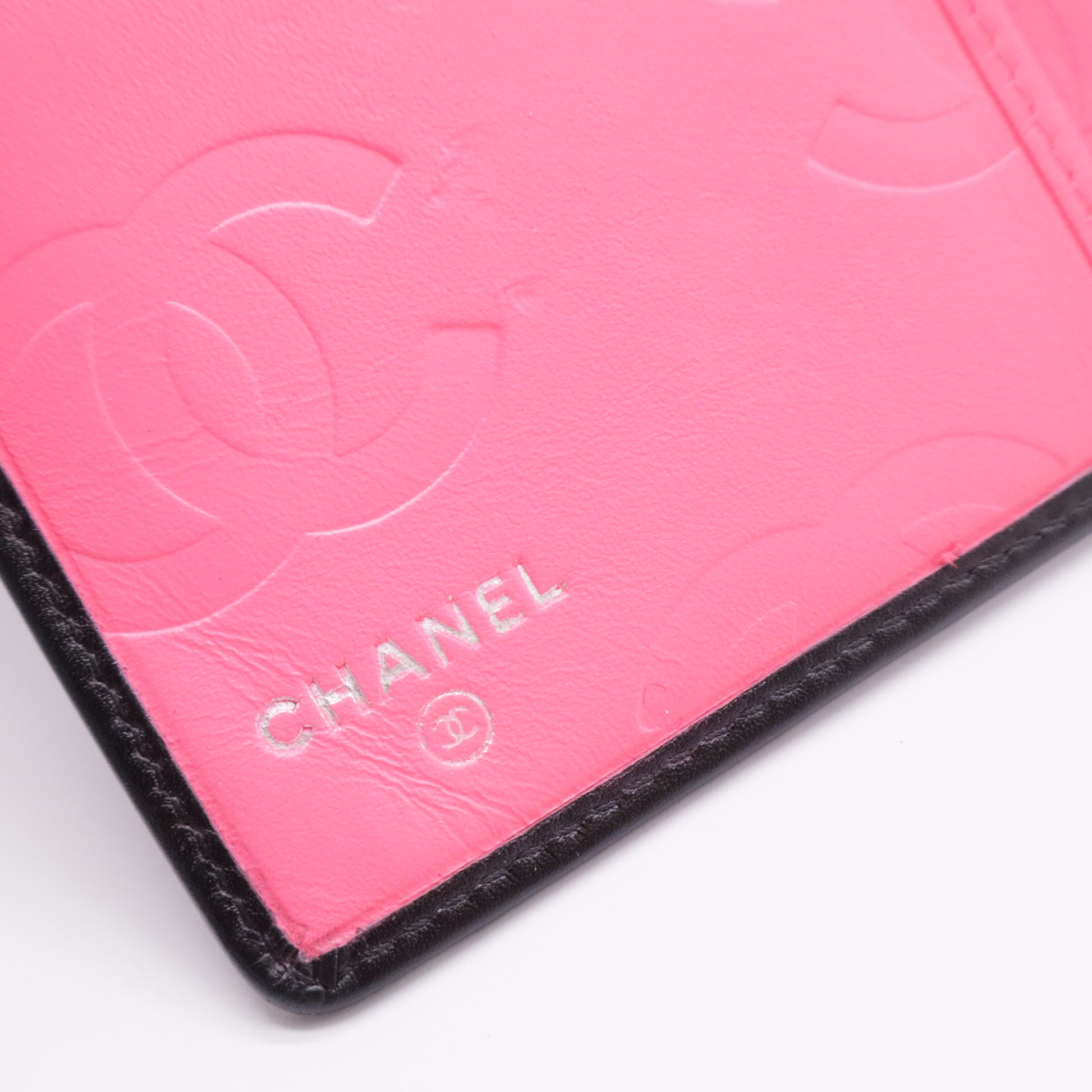 Calfskin Quilted Cambon Yen Wallet White Black