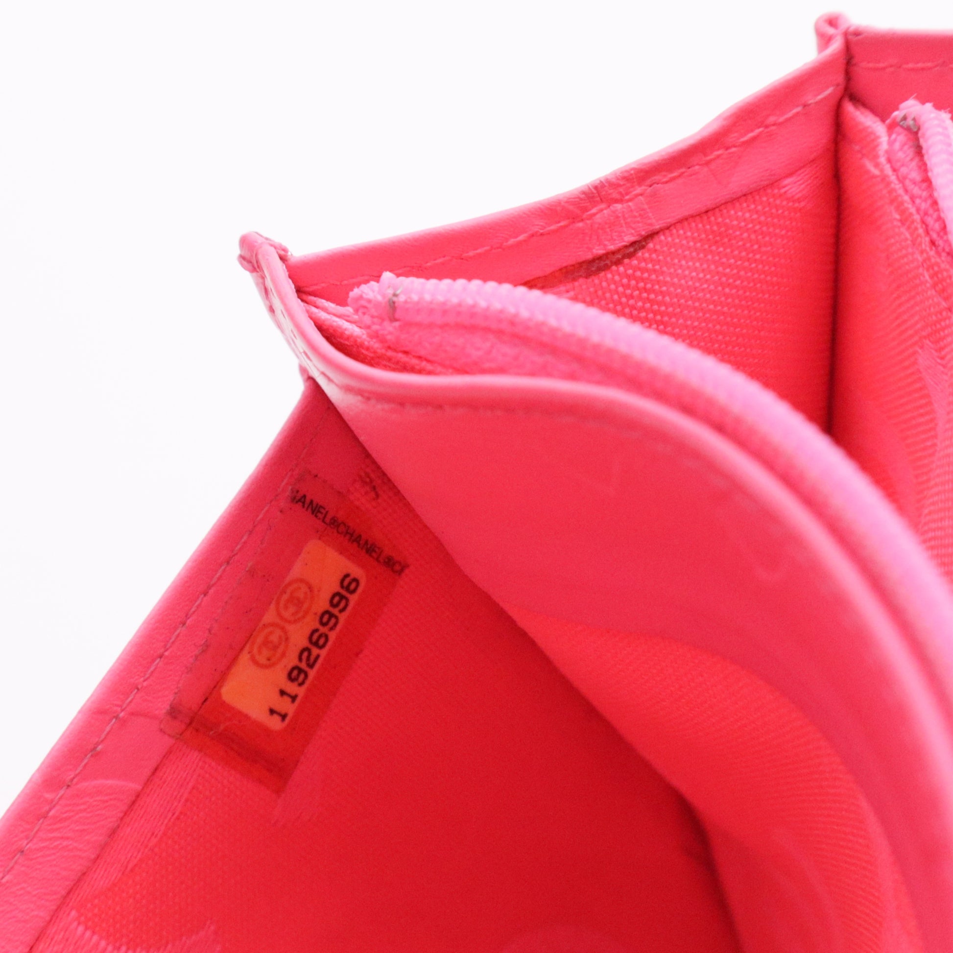 Calfskin Quilted Cambon Yen Wallet White Black