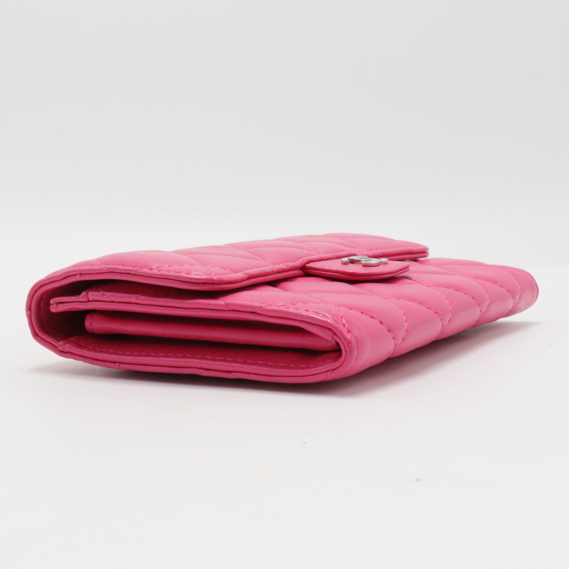 Caviar Quilted Medium Flap Wallet Fuchsia