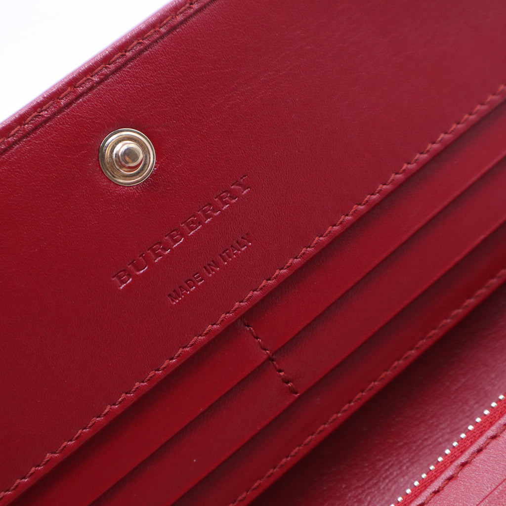 Red/Beige House Check Flap Continental Wallet W20998