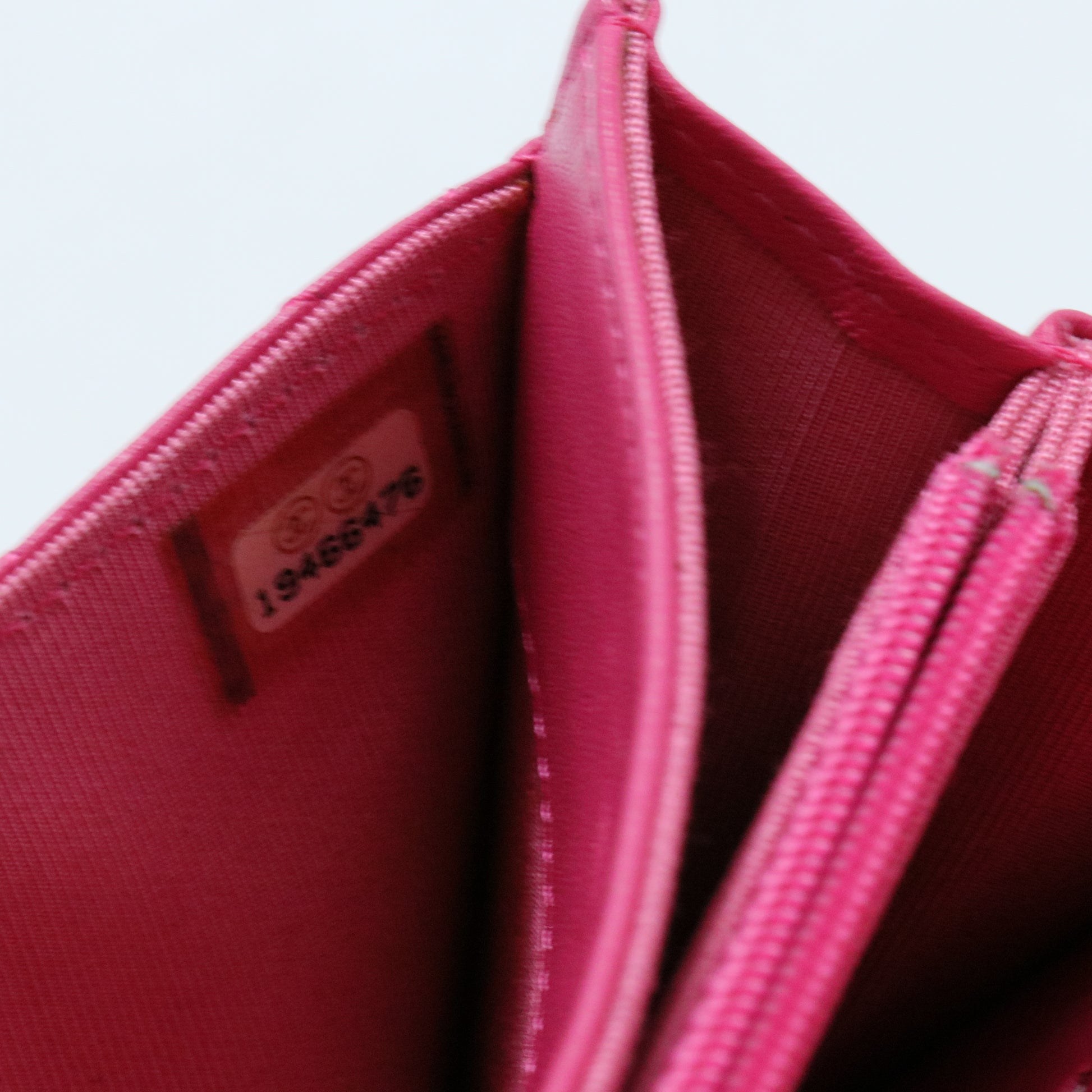 Caviar Quilted Medium Flap Wallet Fuchsia