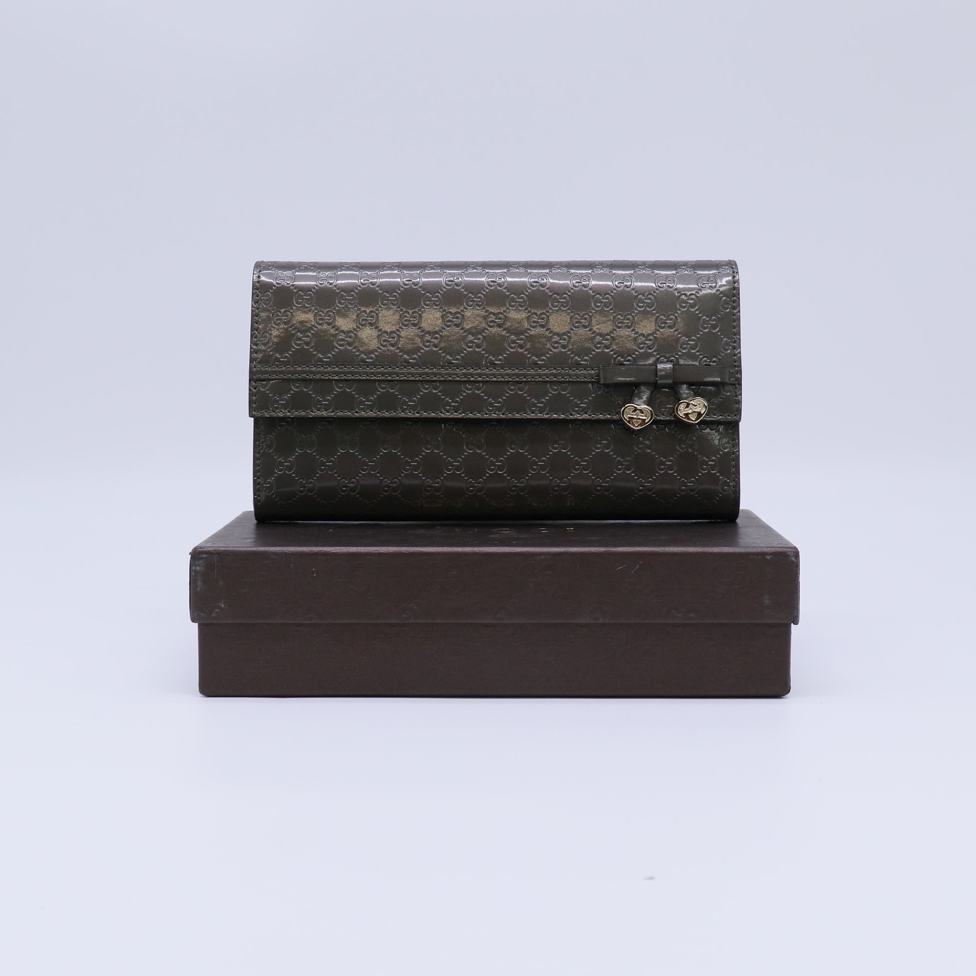 Gucci Shiny Microguccissima Lovely Heart Bow Wallet W21814