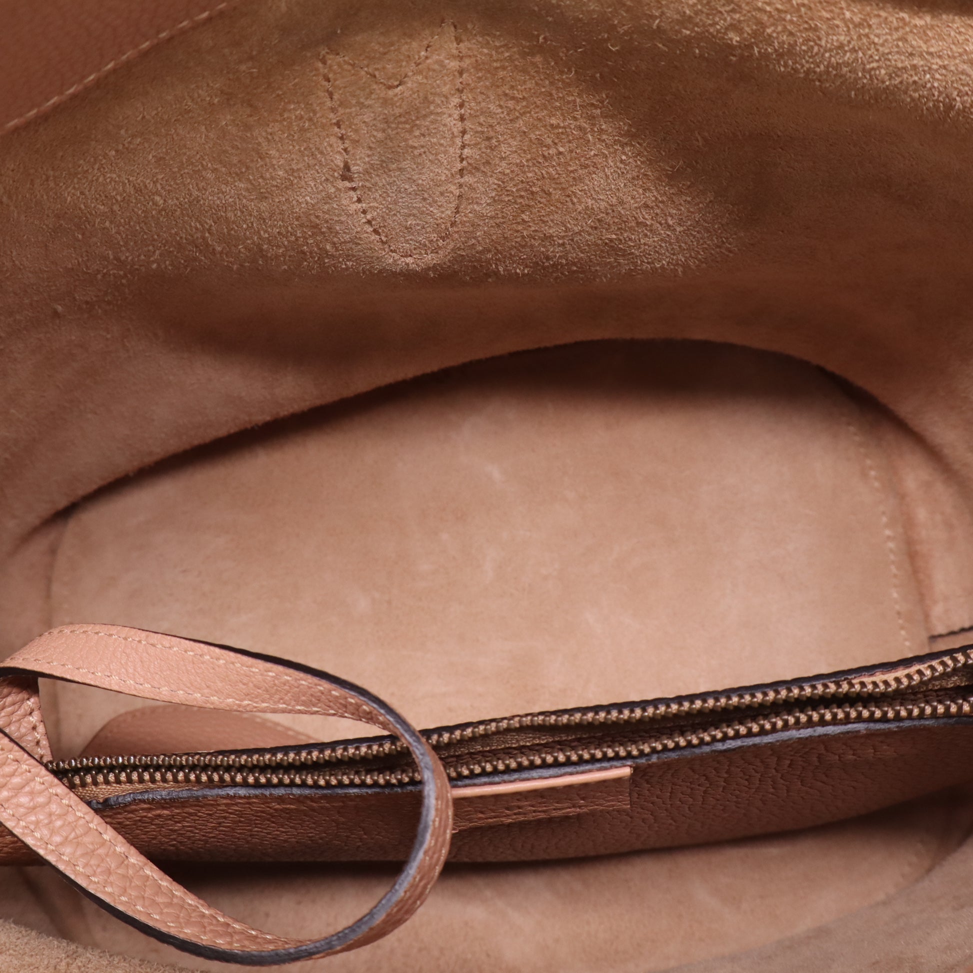 Gucci Neutrel beige Soft Leather Jackie Bucket BagB22673