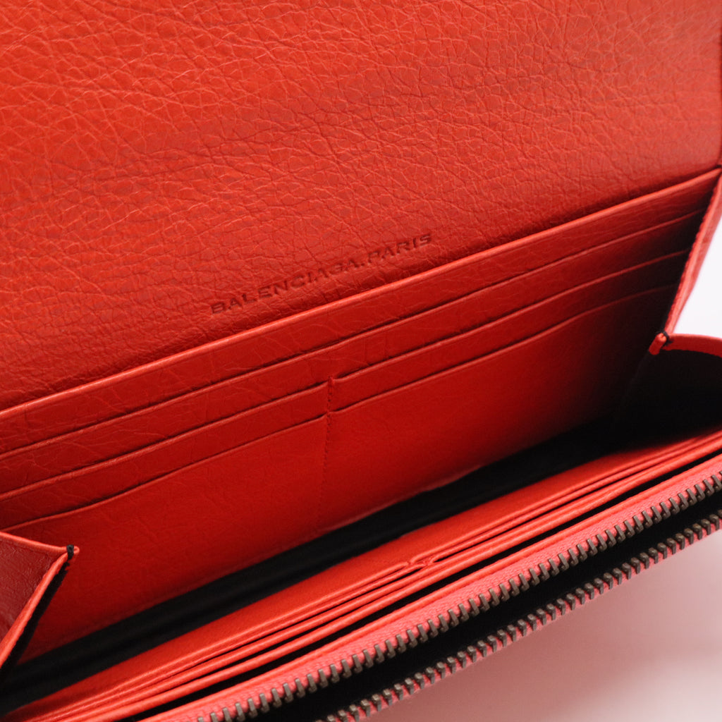 Agneau Classic Hardware Continental Zip Around Wallet Rouge Tango