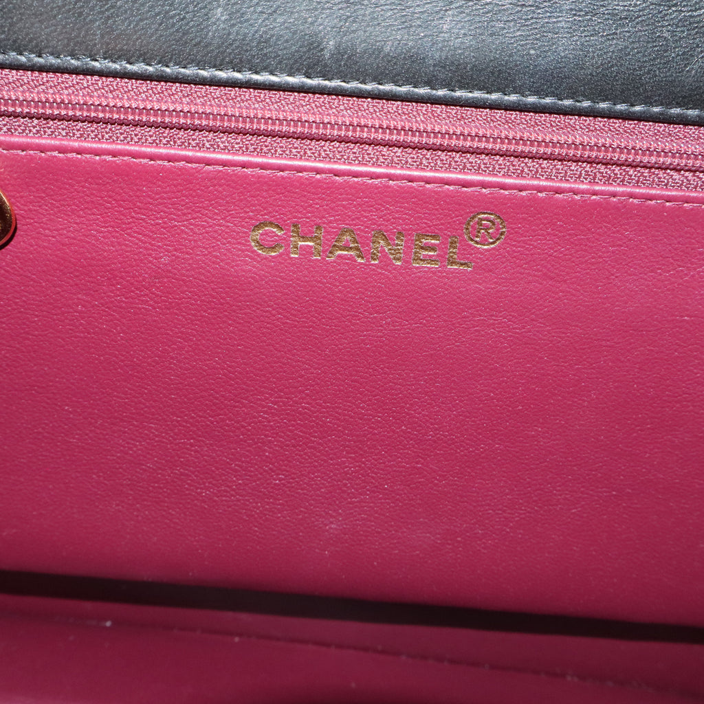 Chanel Timeless classic black leather twins
