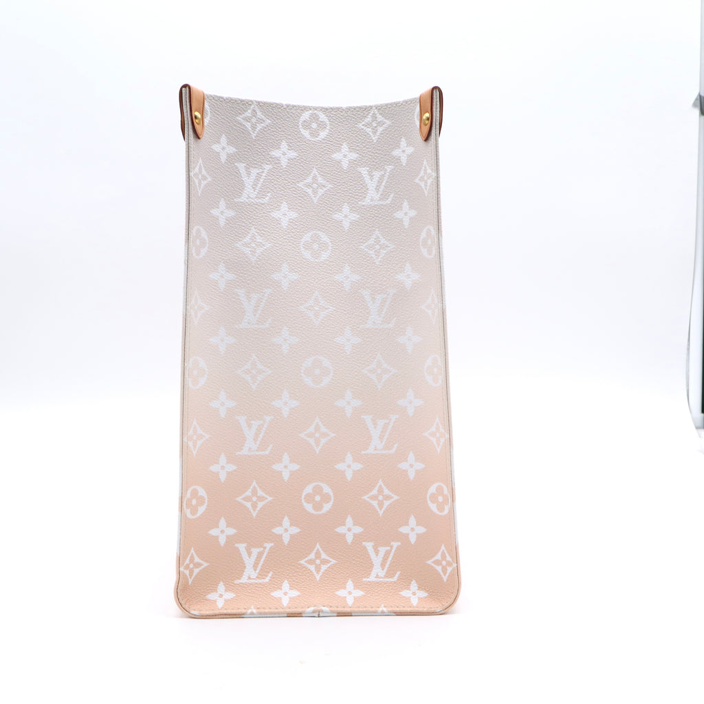 Monogram Giant By The Pool Onthego GM Brume twins