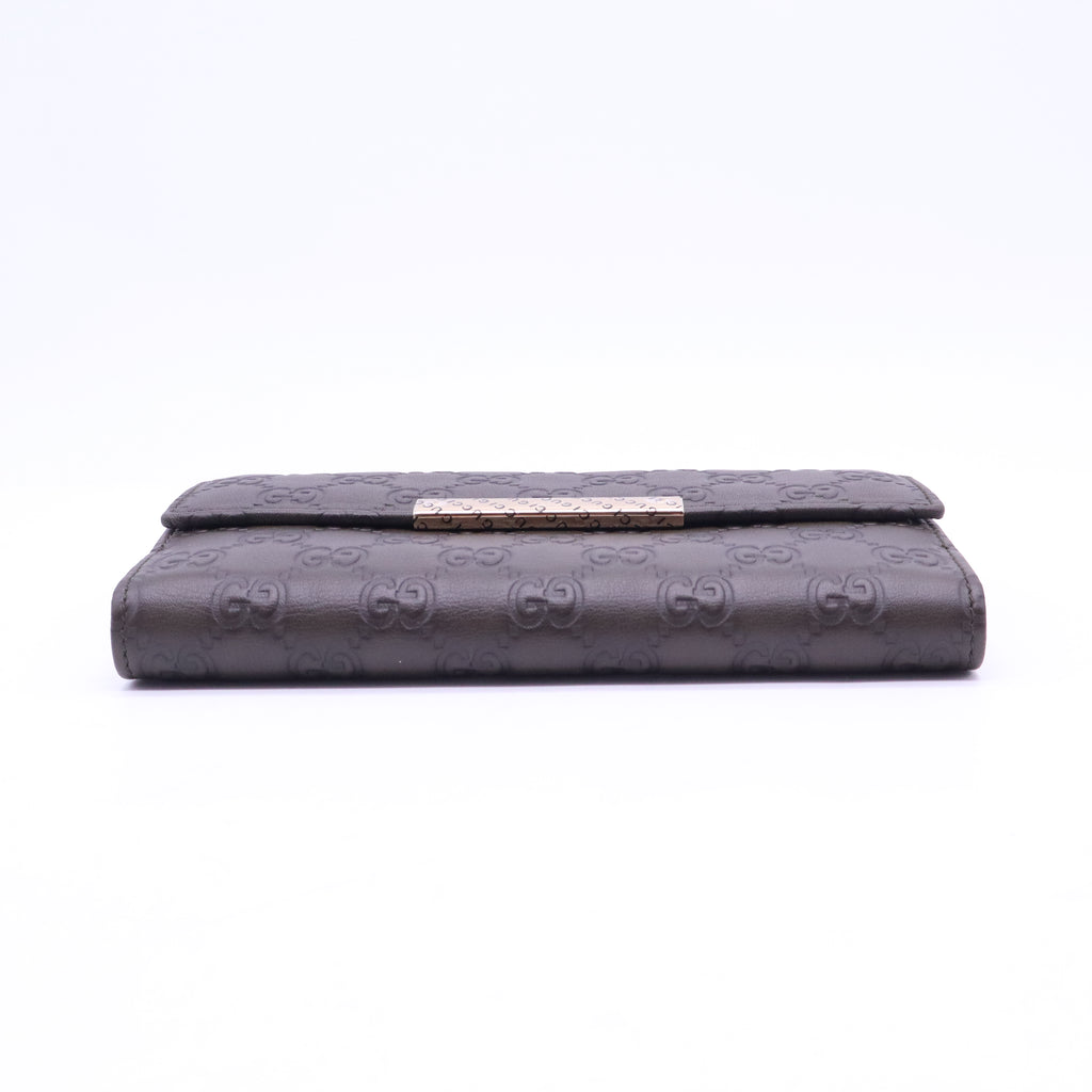 GG Signature Leather Continental Wallet W21049