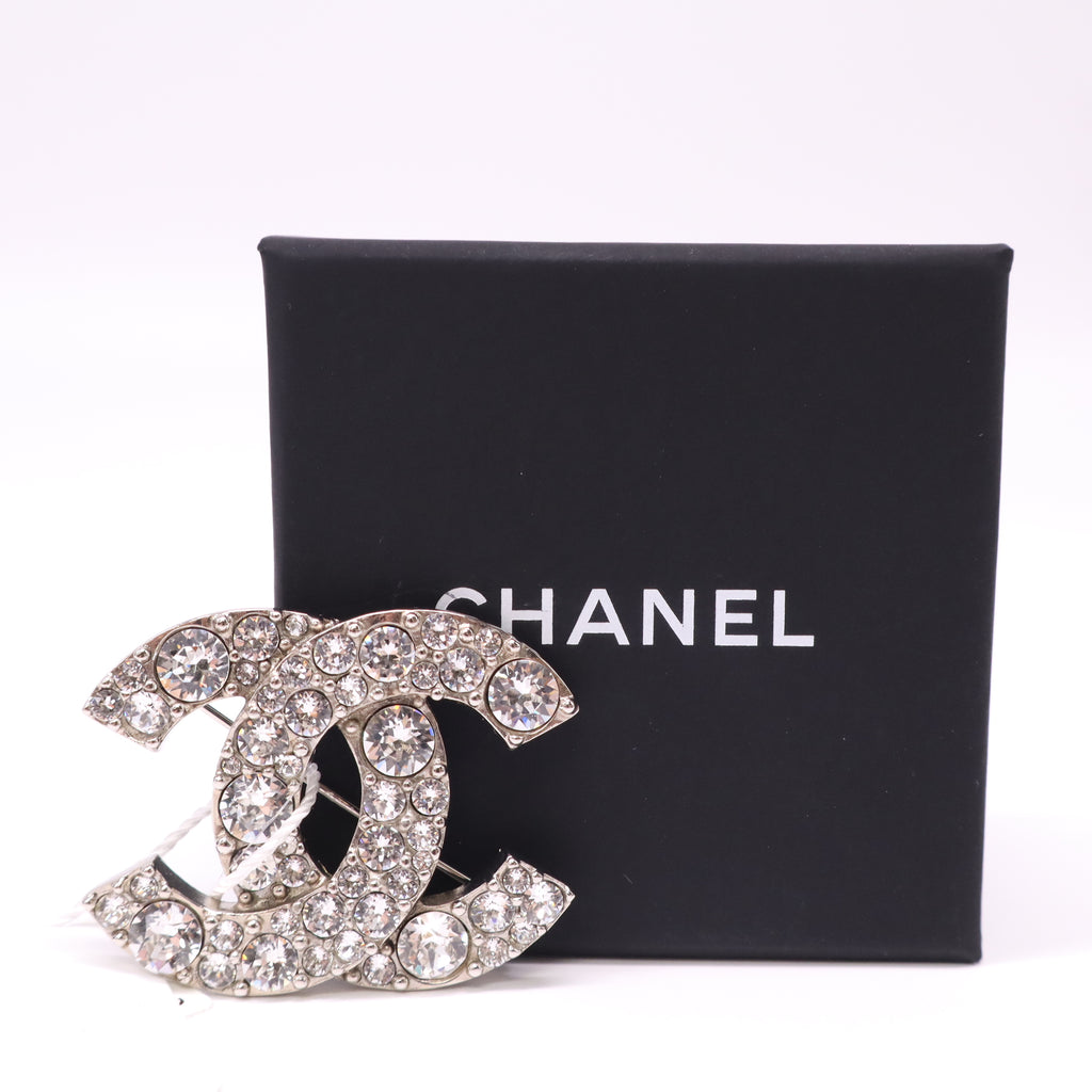 Chanel Crystal CC Brooch Silver Twins LDJ4534