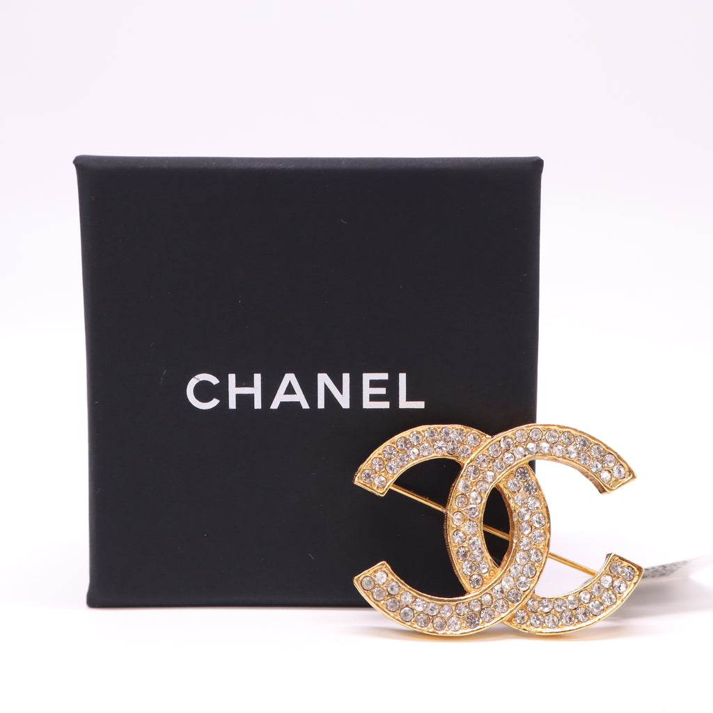 Chanel Crystal CC Brooch Gold Twins LDJ4535