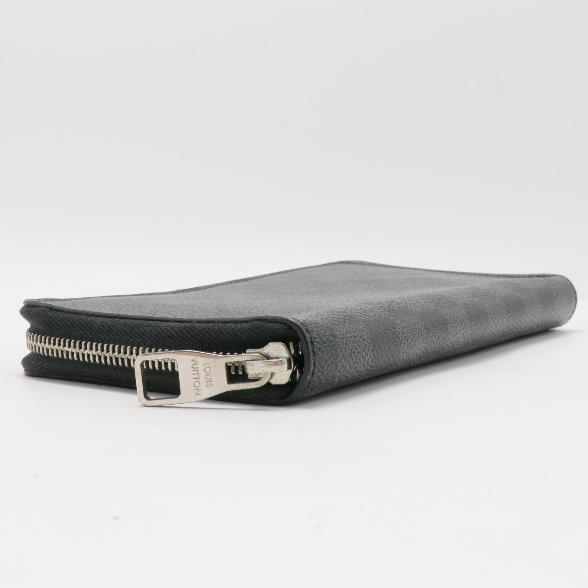 Damier Graphite Pattern Coated Canvas Zippy Organizer Wallet