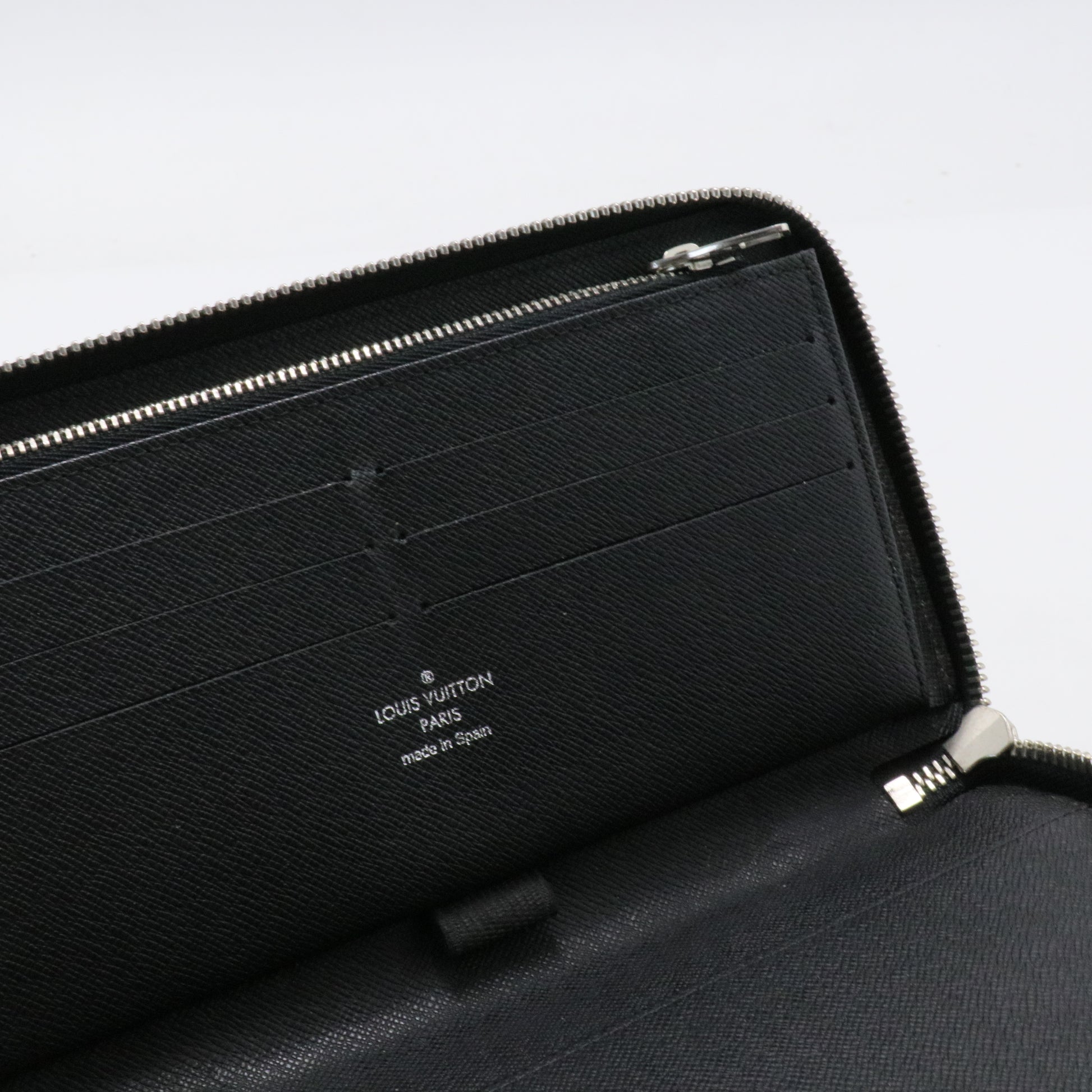 Damier Graphite Pattern Coated Canvas Zippy Organizer Wallet