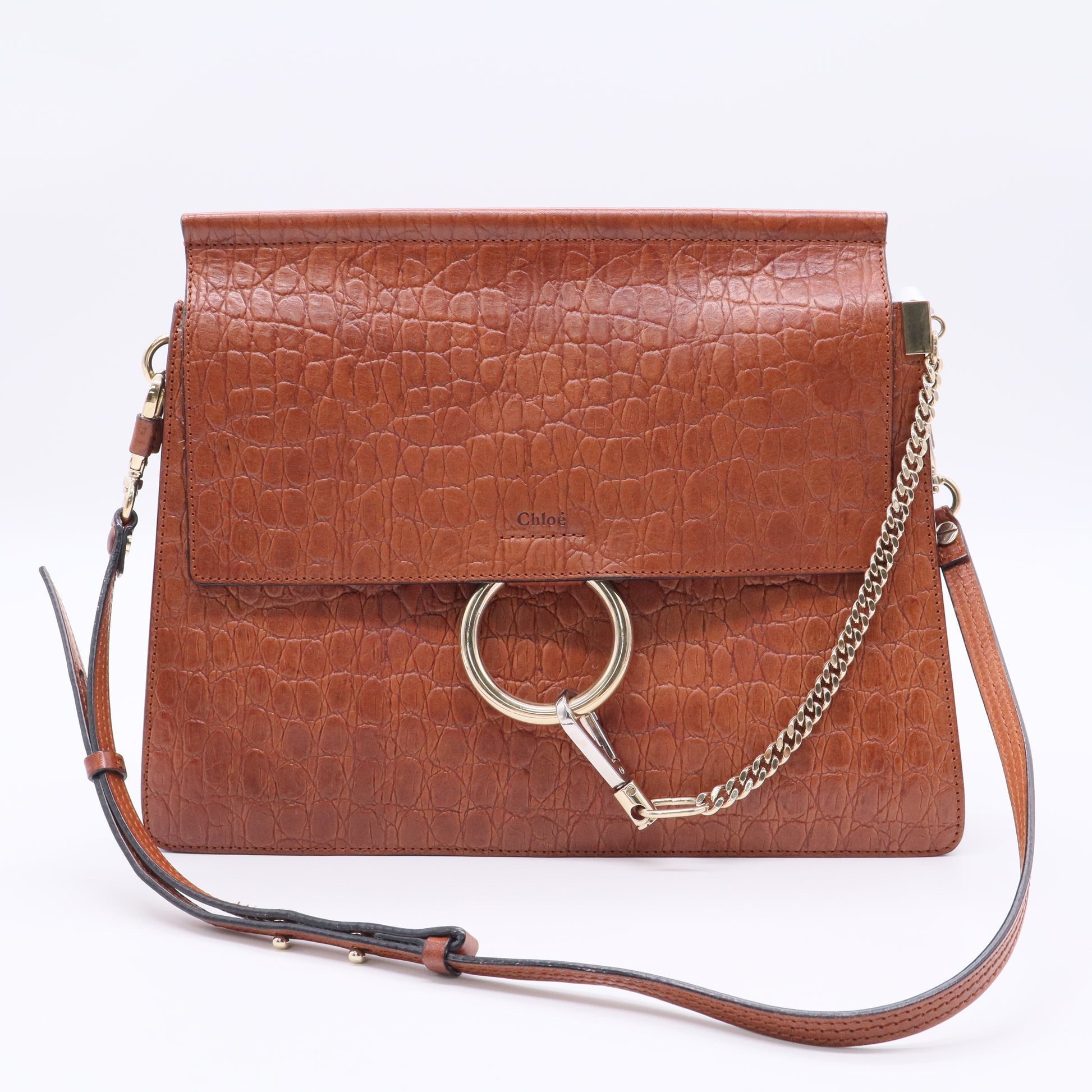 Faye Shoulder Bag Leather Medium  B20572