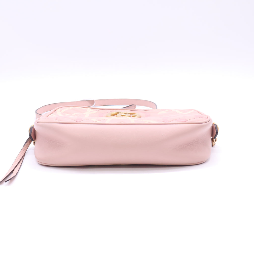 Gucci GucciGhost GG Marmont Matelassé Small Camera Bag B23333