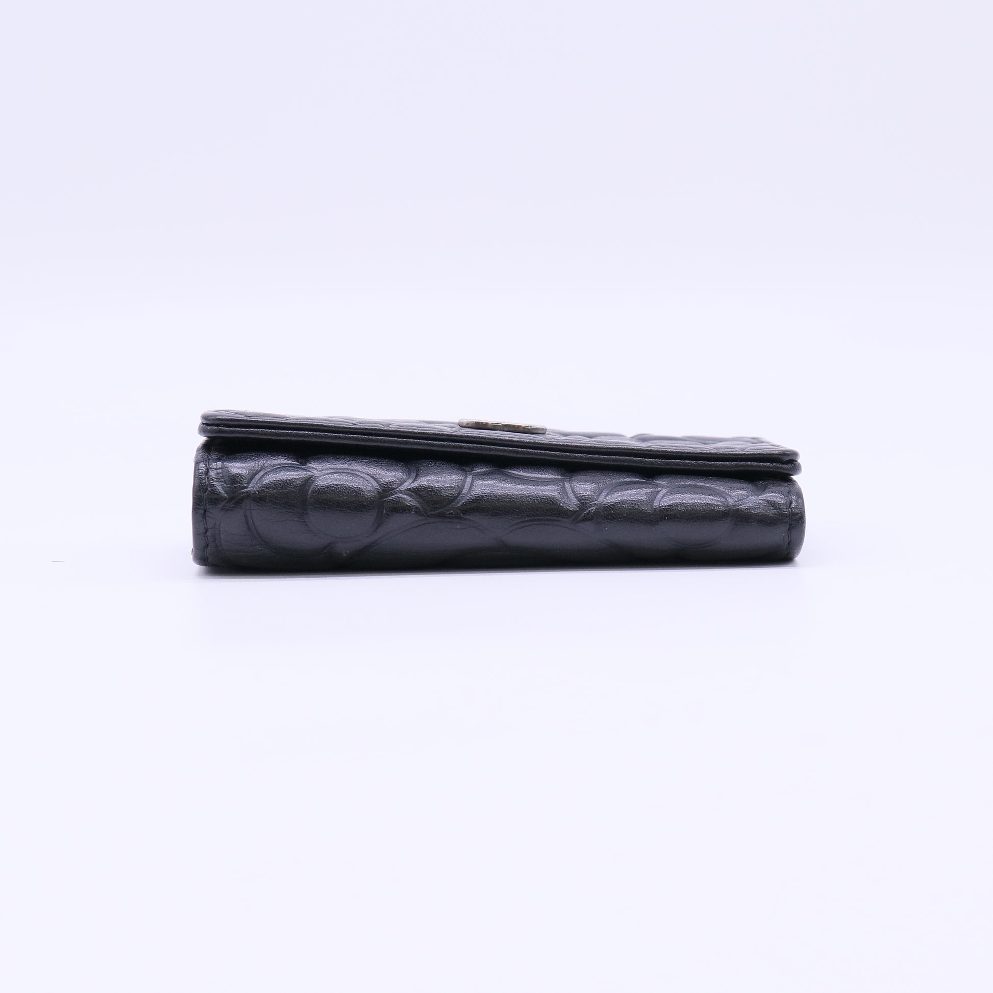 Chanel Camelia Key Holder W22153